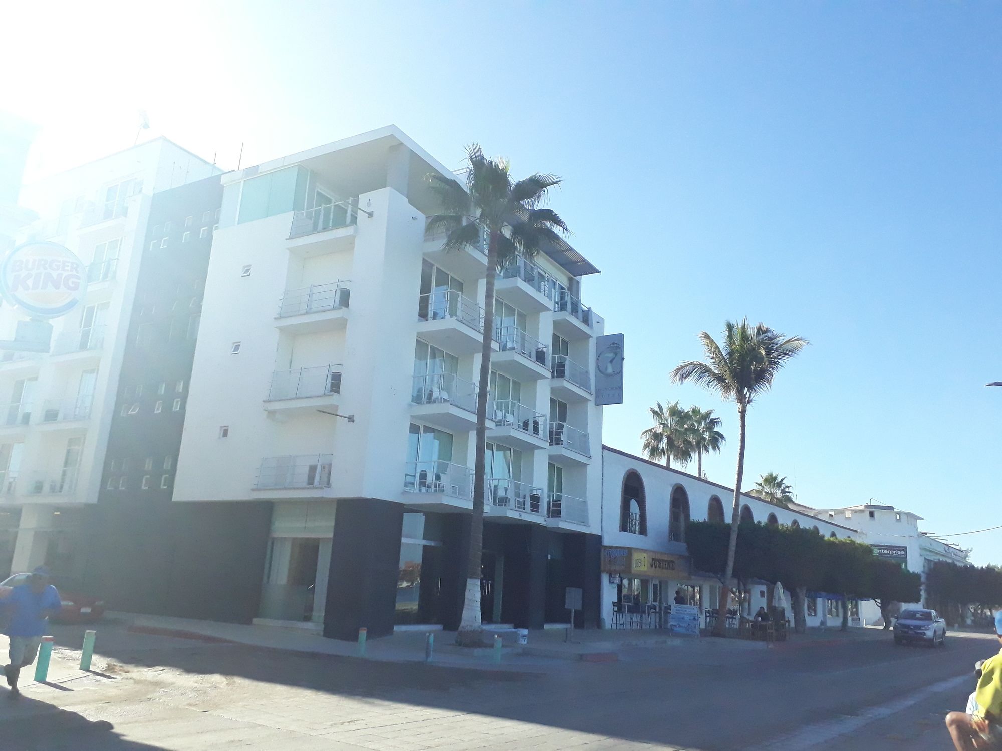 Hotel Seven Crown La Paz Malecón