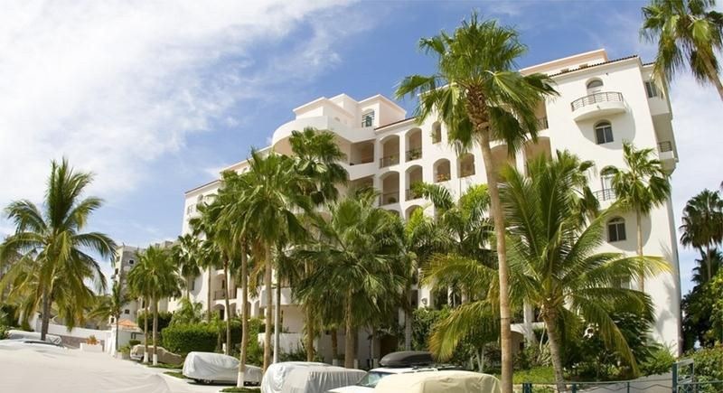 Hotel La Concha Beach Resort