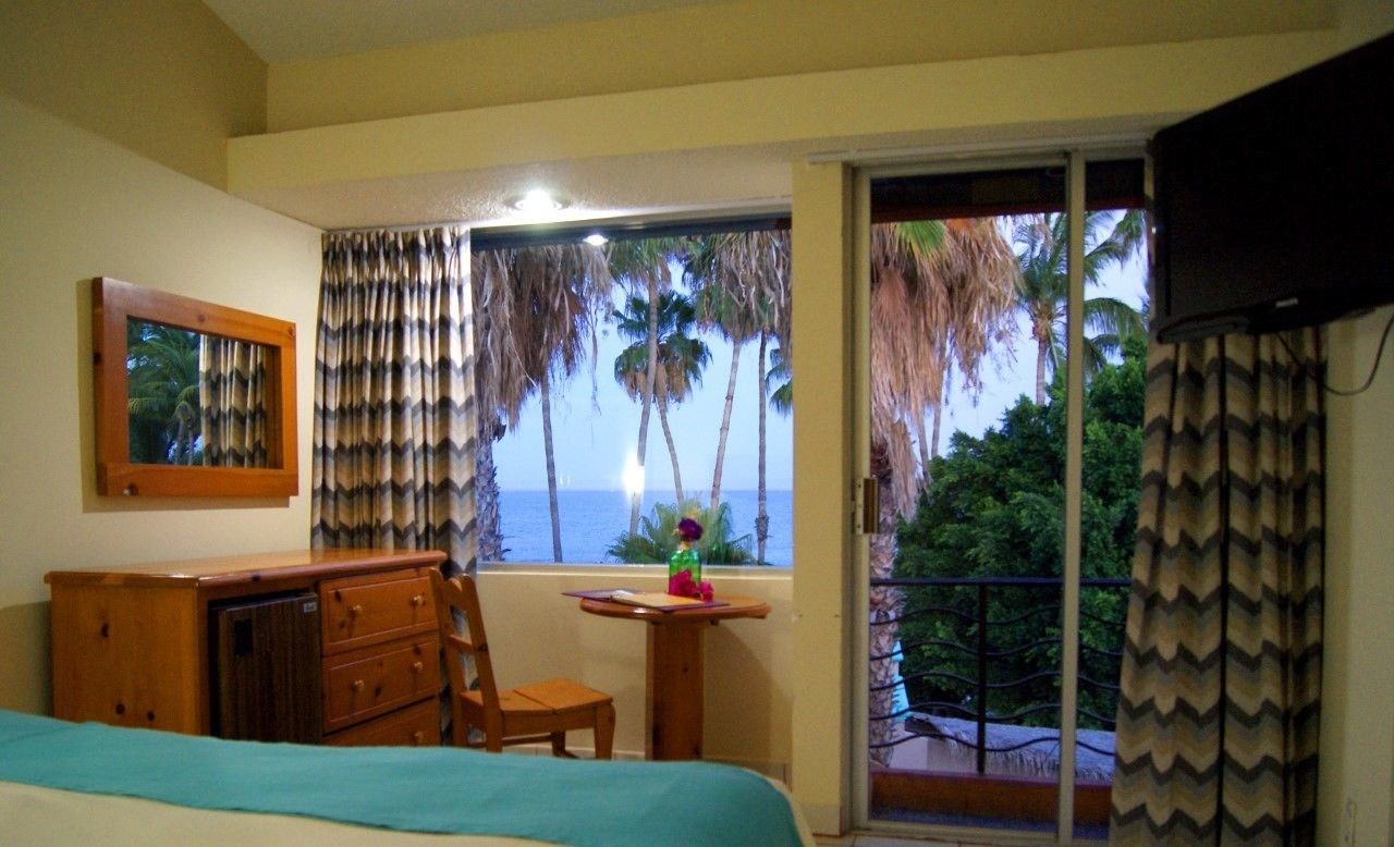 Hotel La Concha Beach Resort