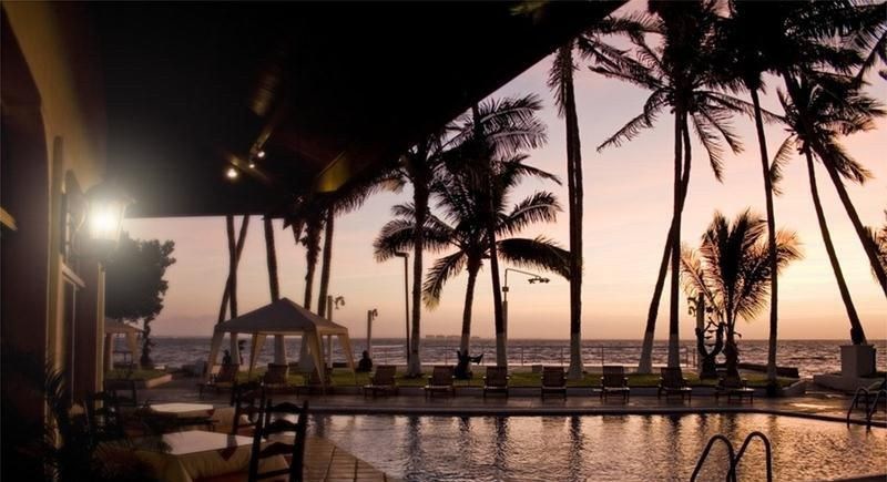 Hotel La Concha Beach Resort