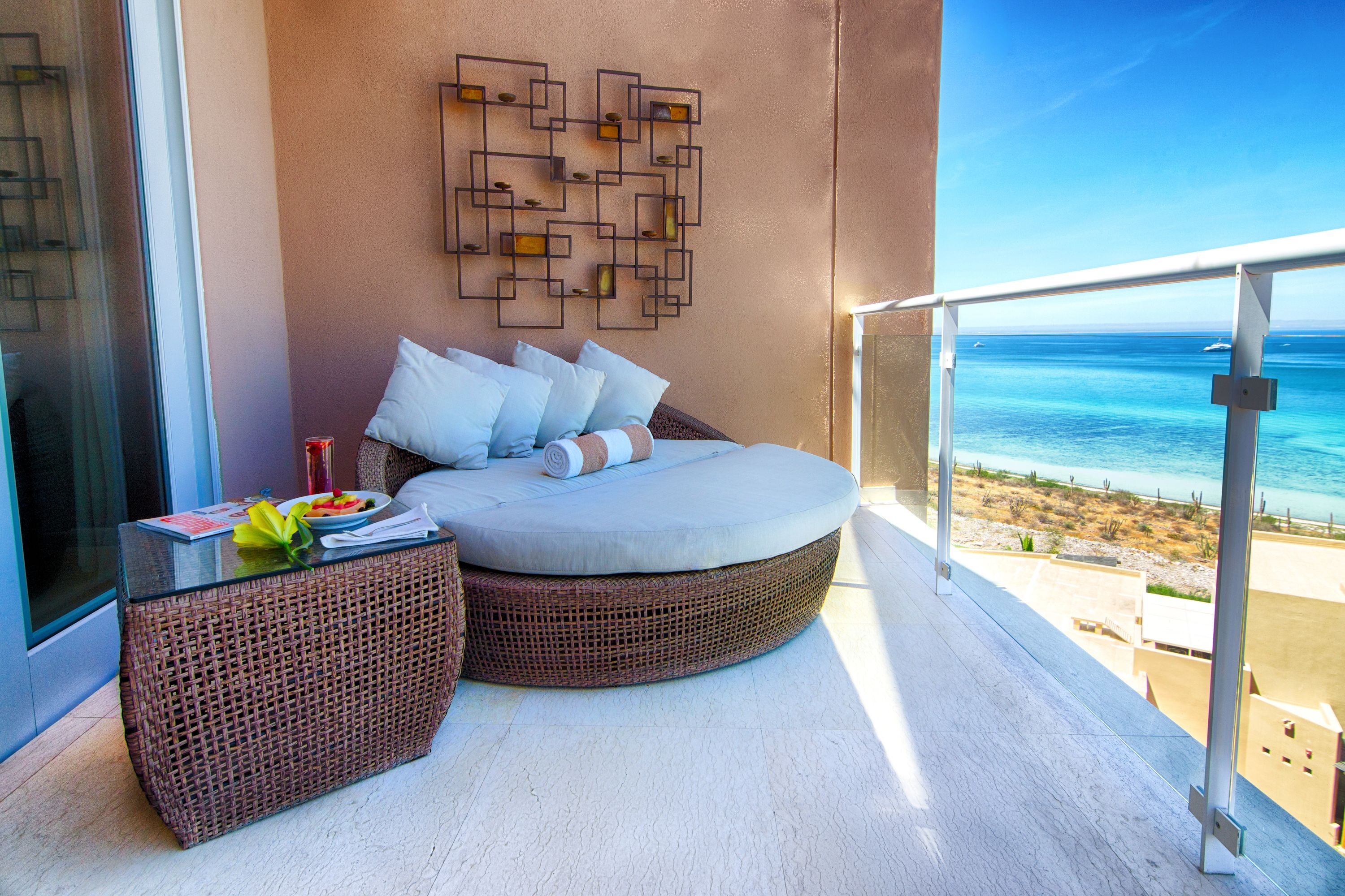Puerta Cortes Residences
