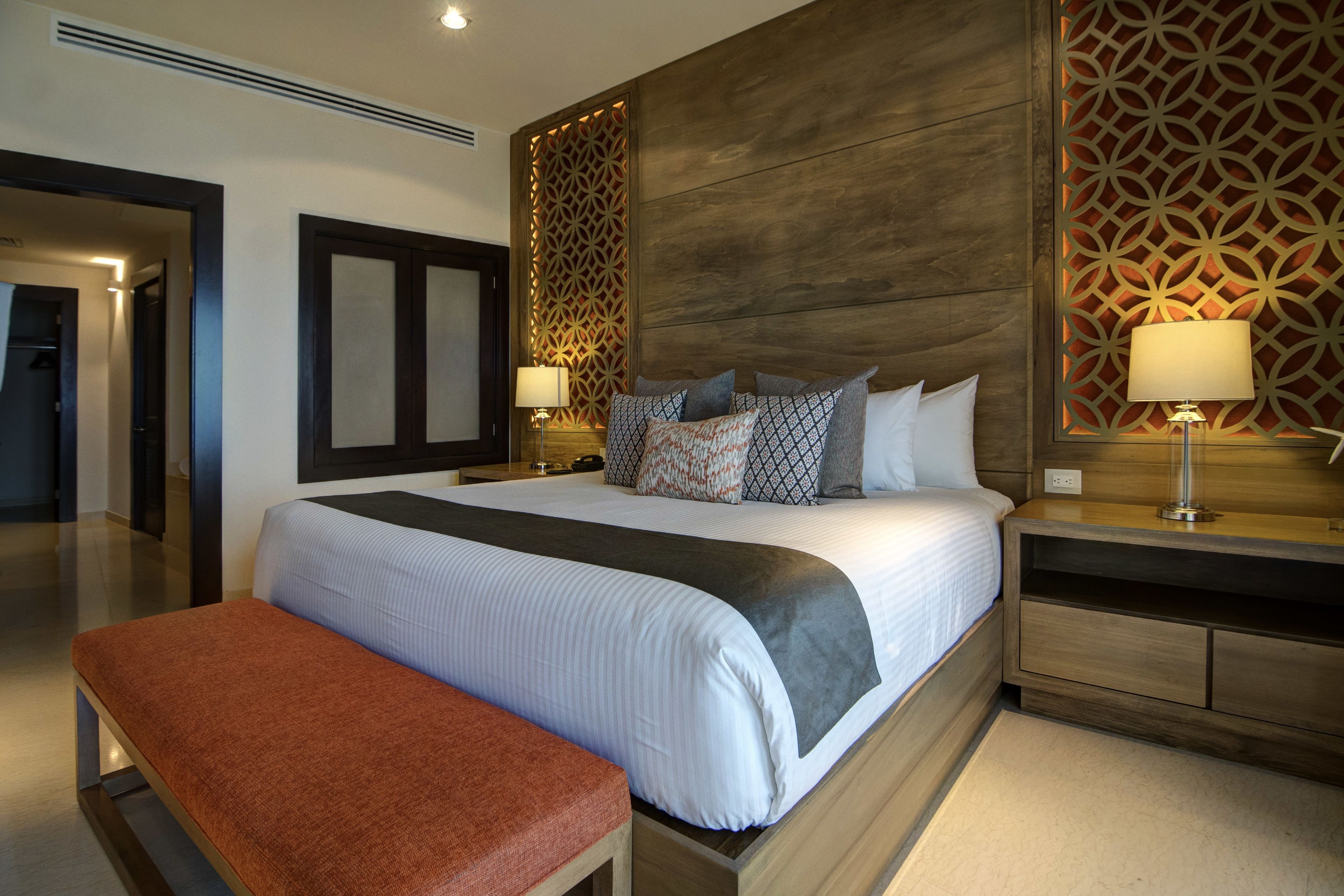 Puerta Cortes Residences