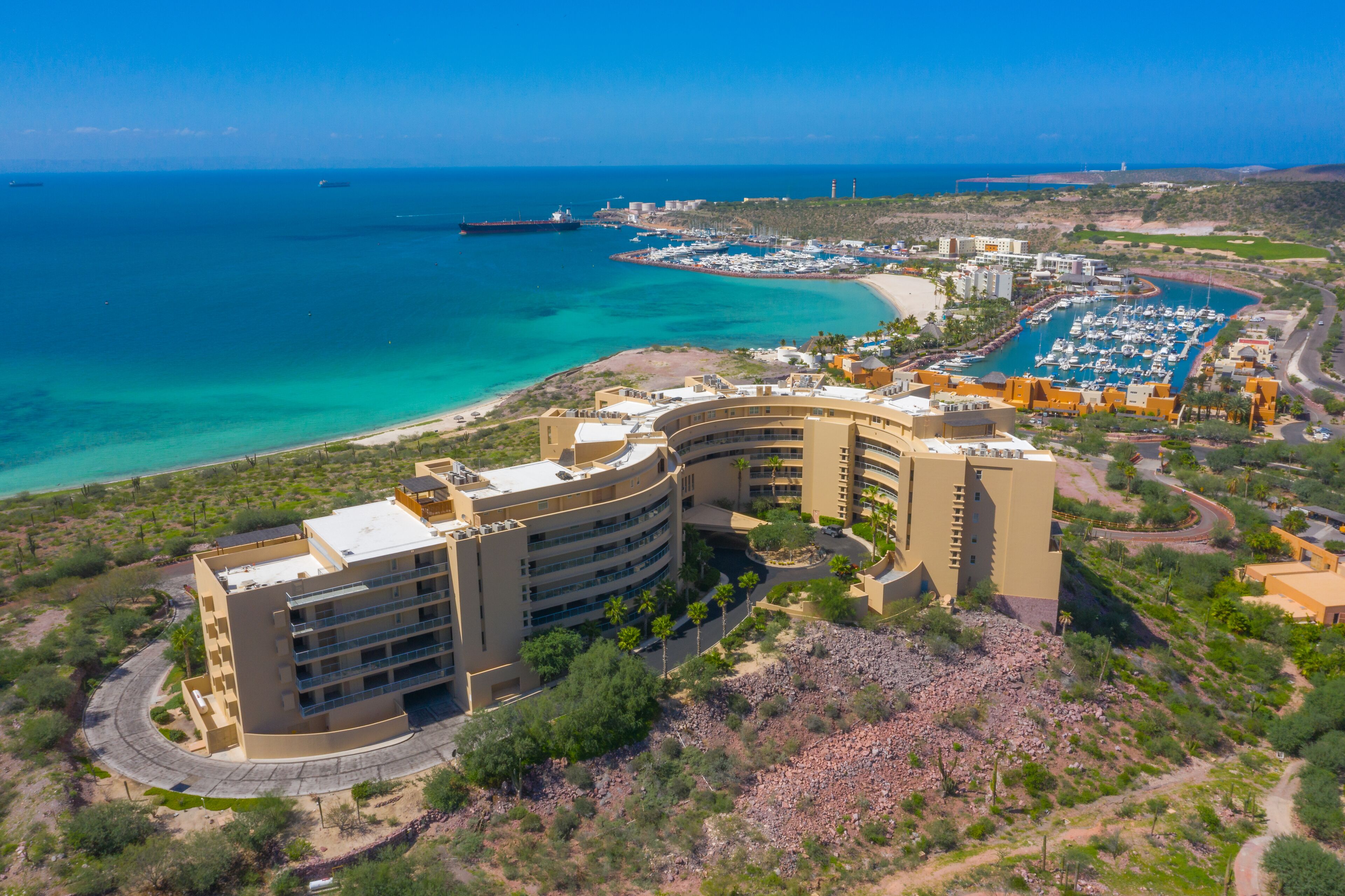 Puerta Cortes Residences