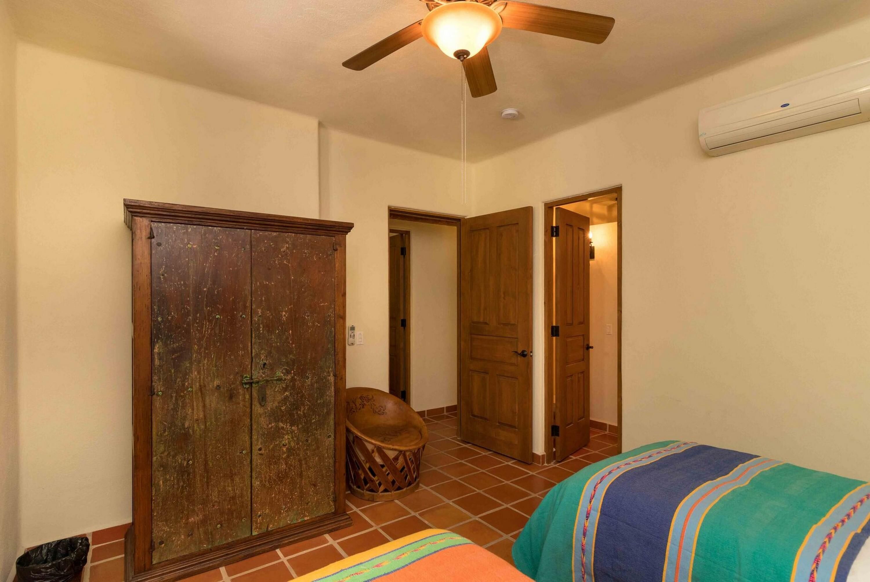 Casa De La Alegria 3BR by Casago