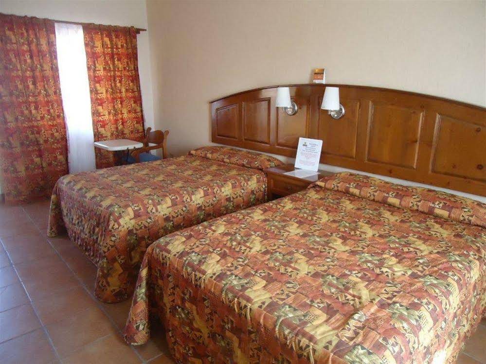 Hotel Angra
