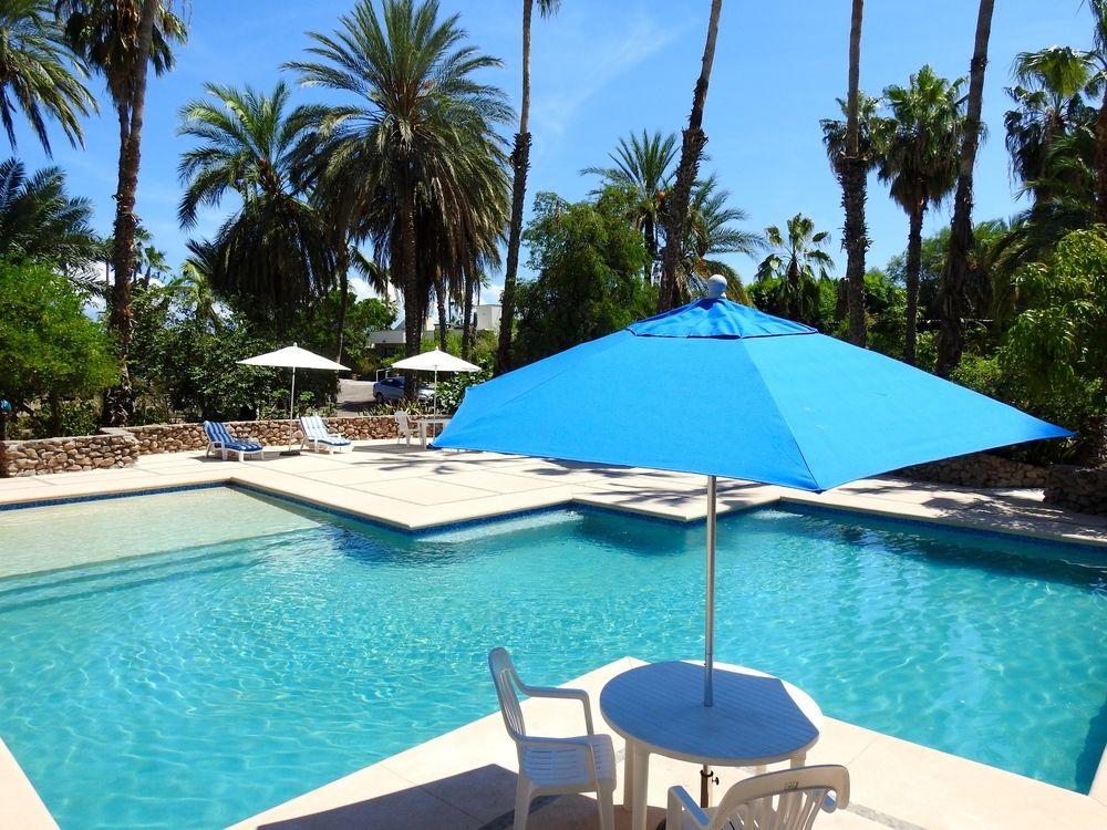 Hotel Oasis