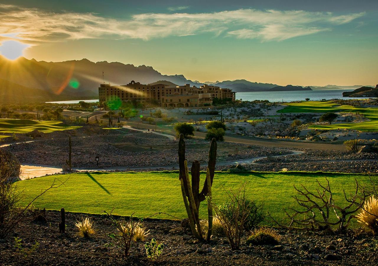 Villa del Palmar at the Islands of Loreto by Danzante Bay