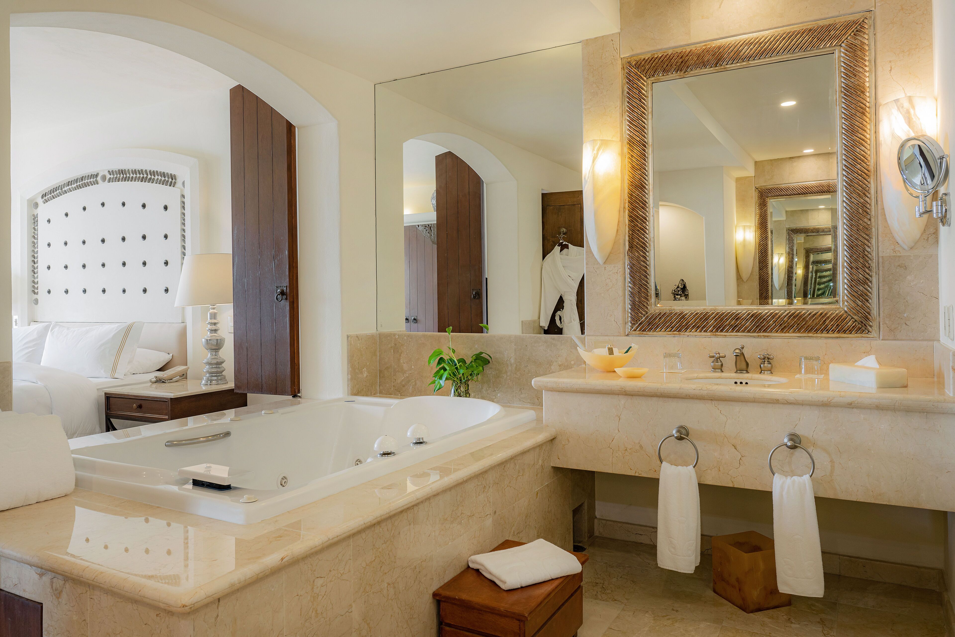 Marquis Los Cabos Resort & Spa