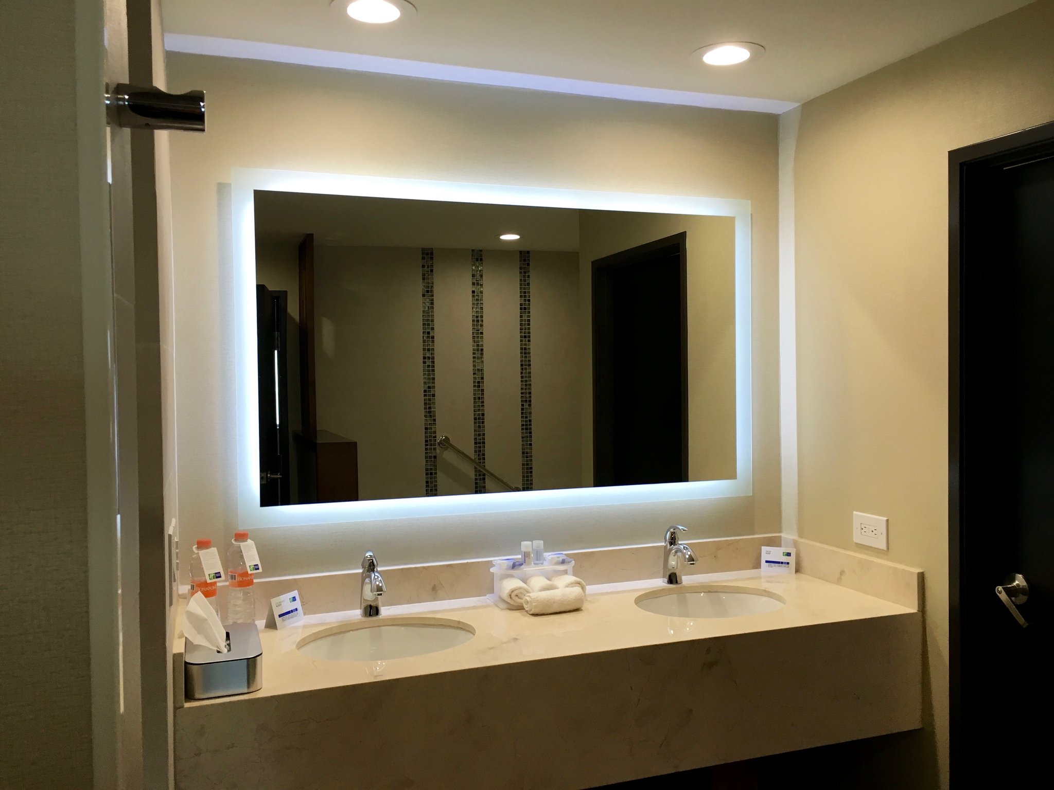 Holiday Inn Express & Suites Mexicali