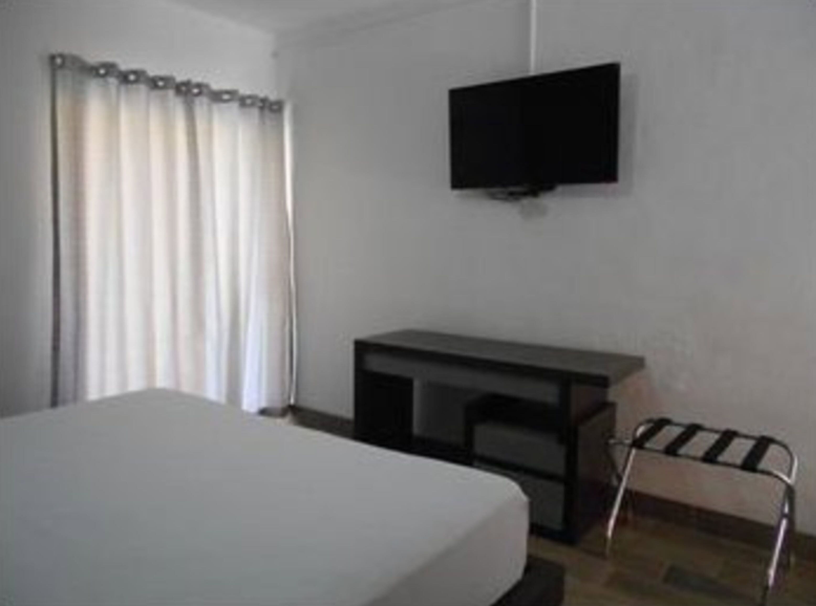 Hotelco Inn