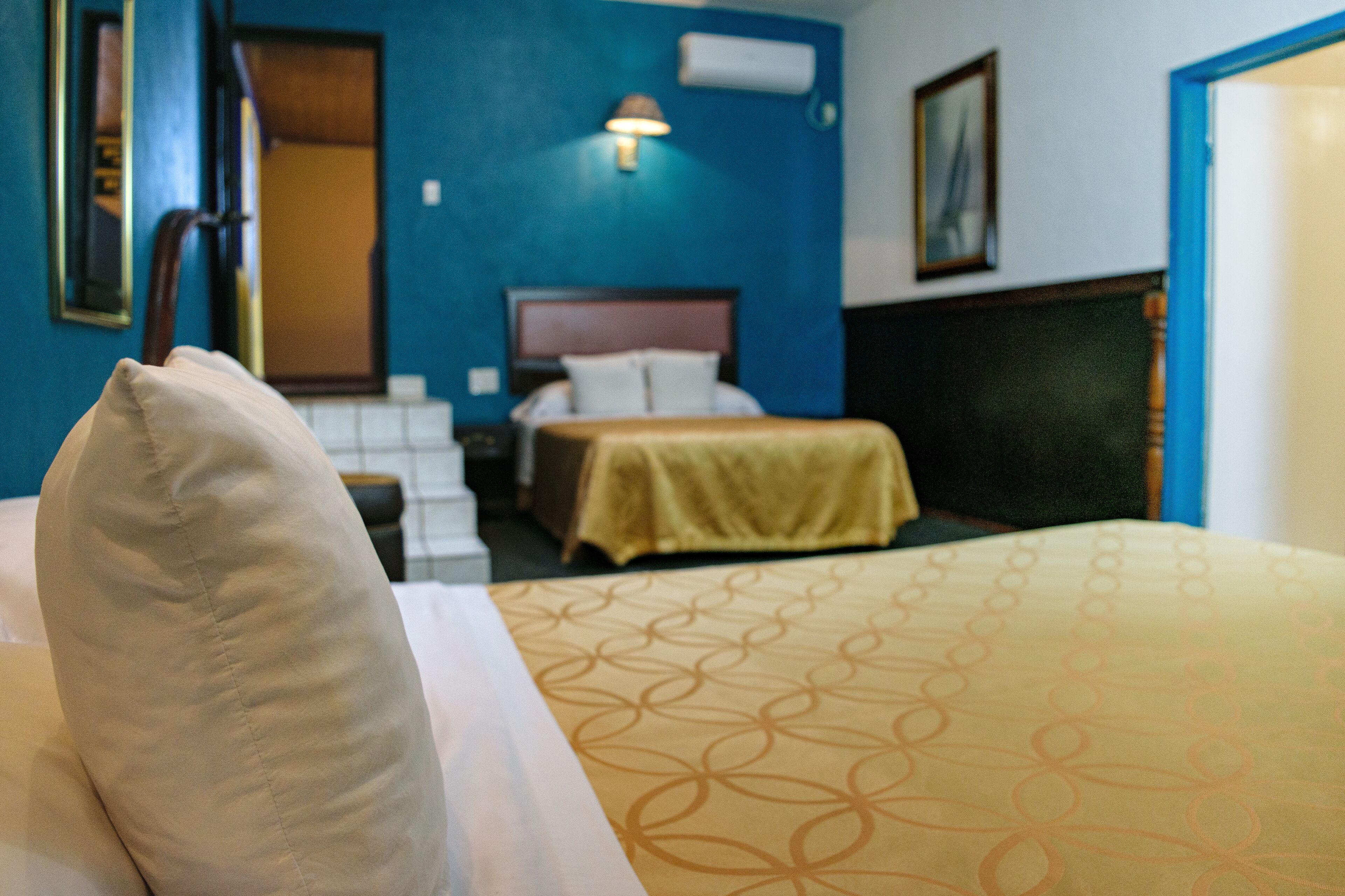 Hotel Del Sol Inn