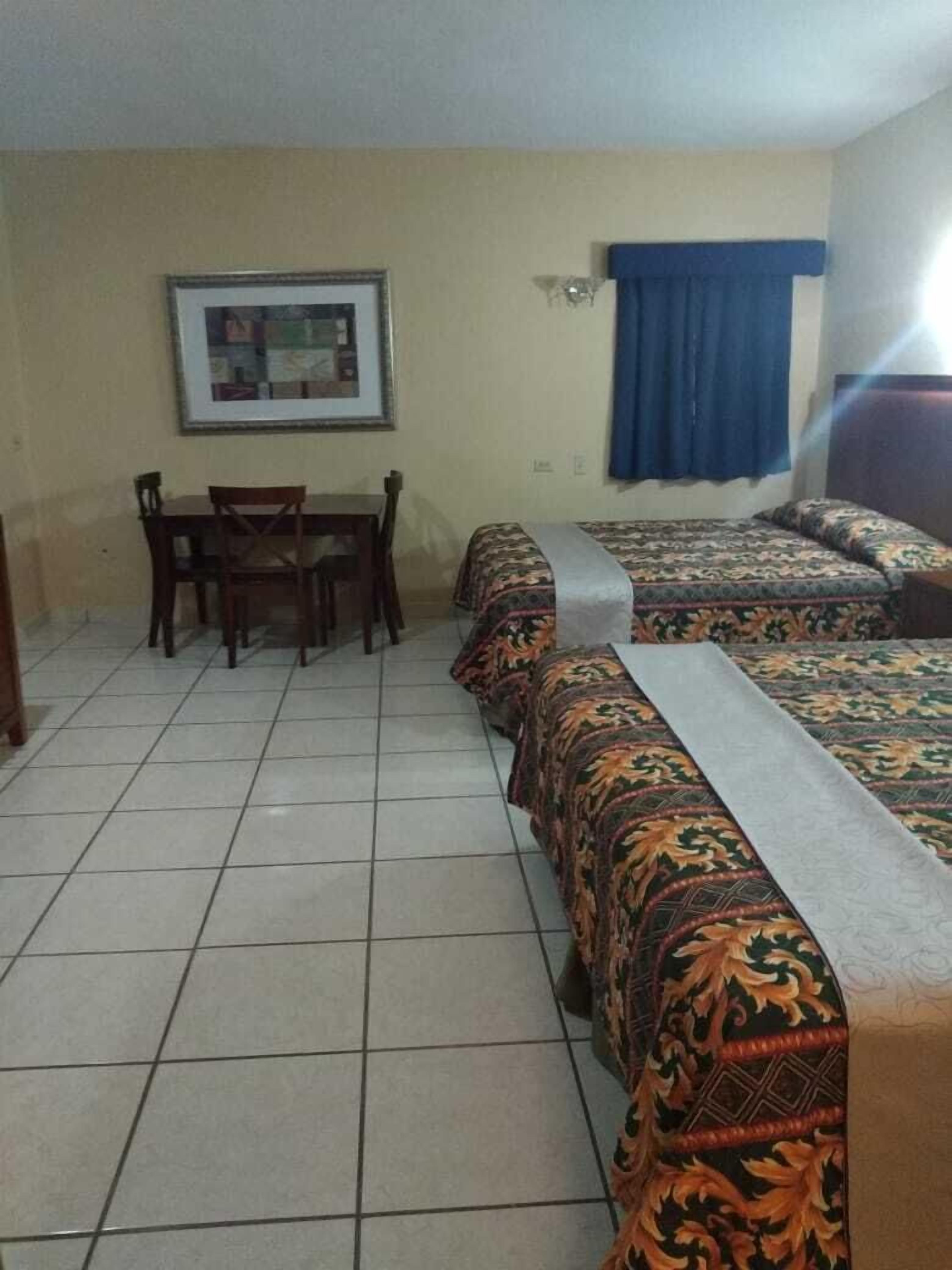 Cactus Inn Los Cabos