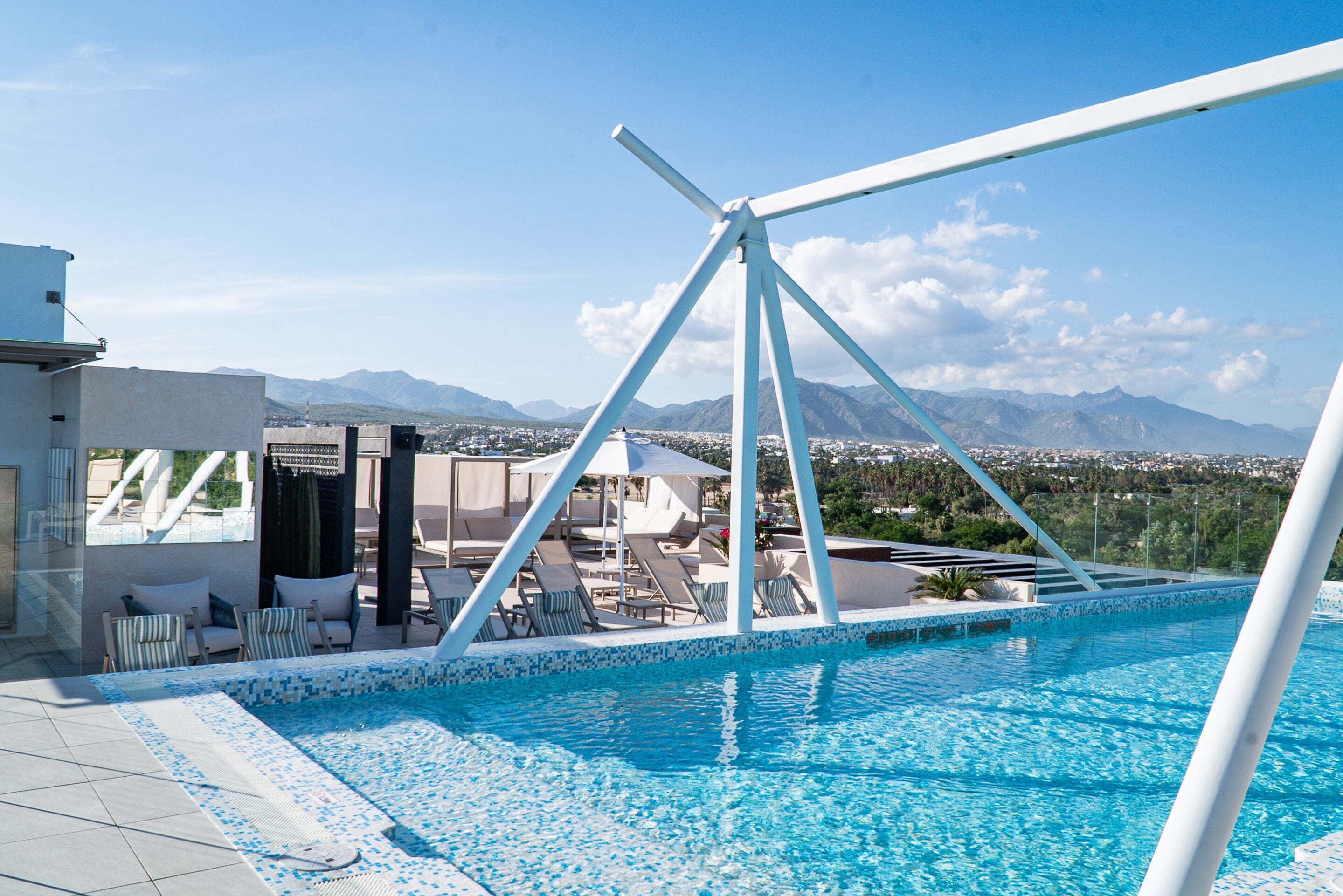 Flamboyan Hotel & Residences