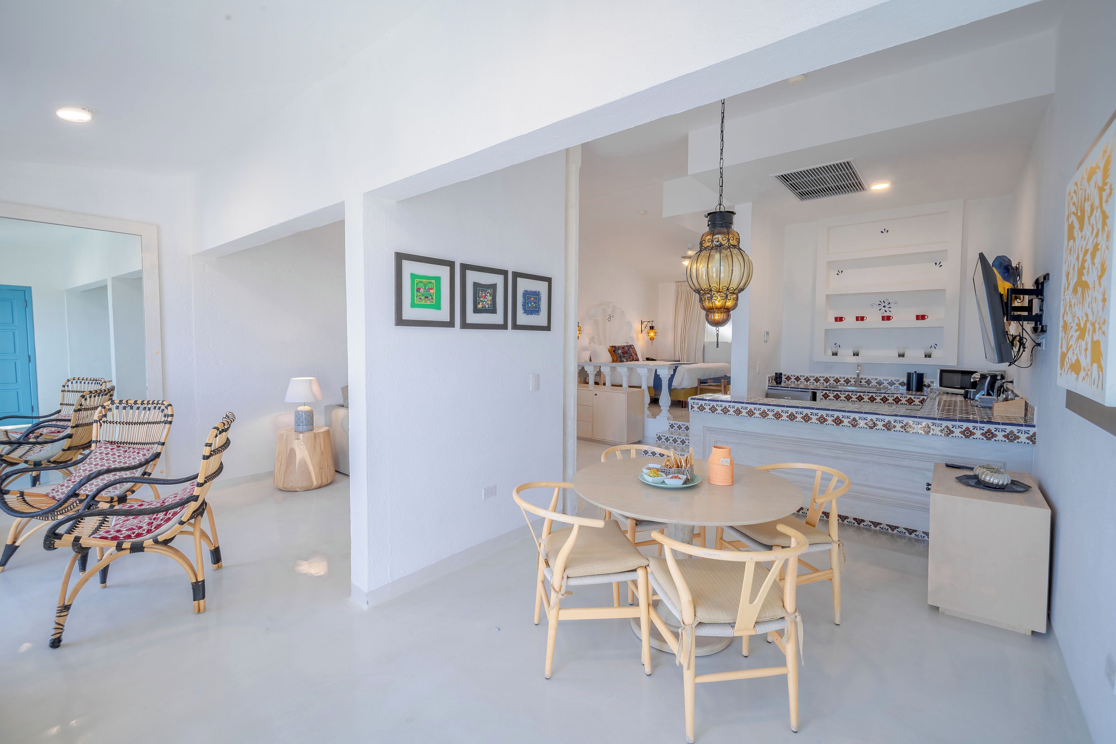 Mar del Cabo by Velas Resorts