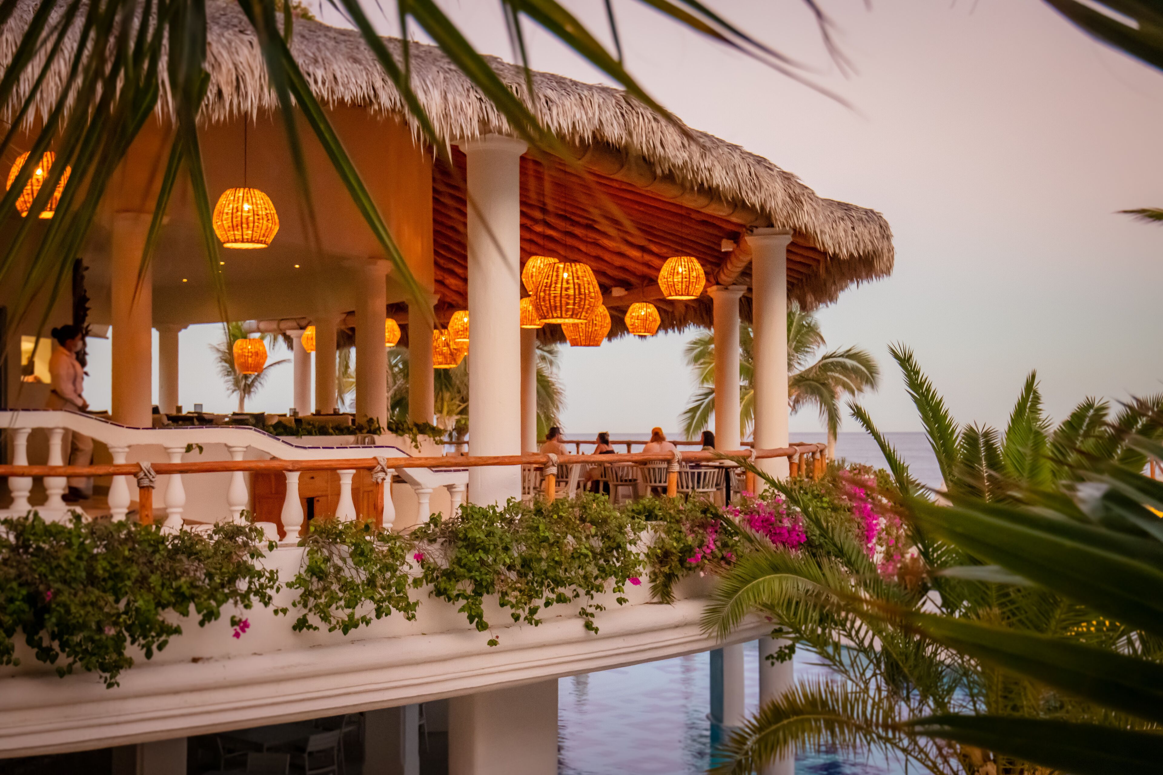 Mar del Cabo by Velas Resorts