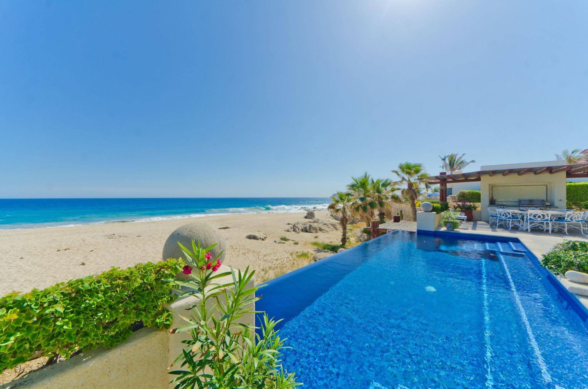 Villa De La Playa