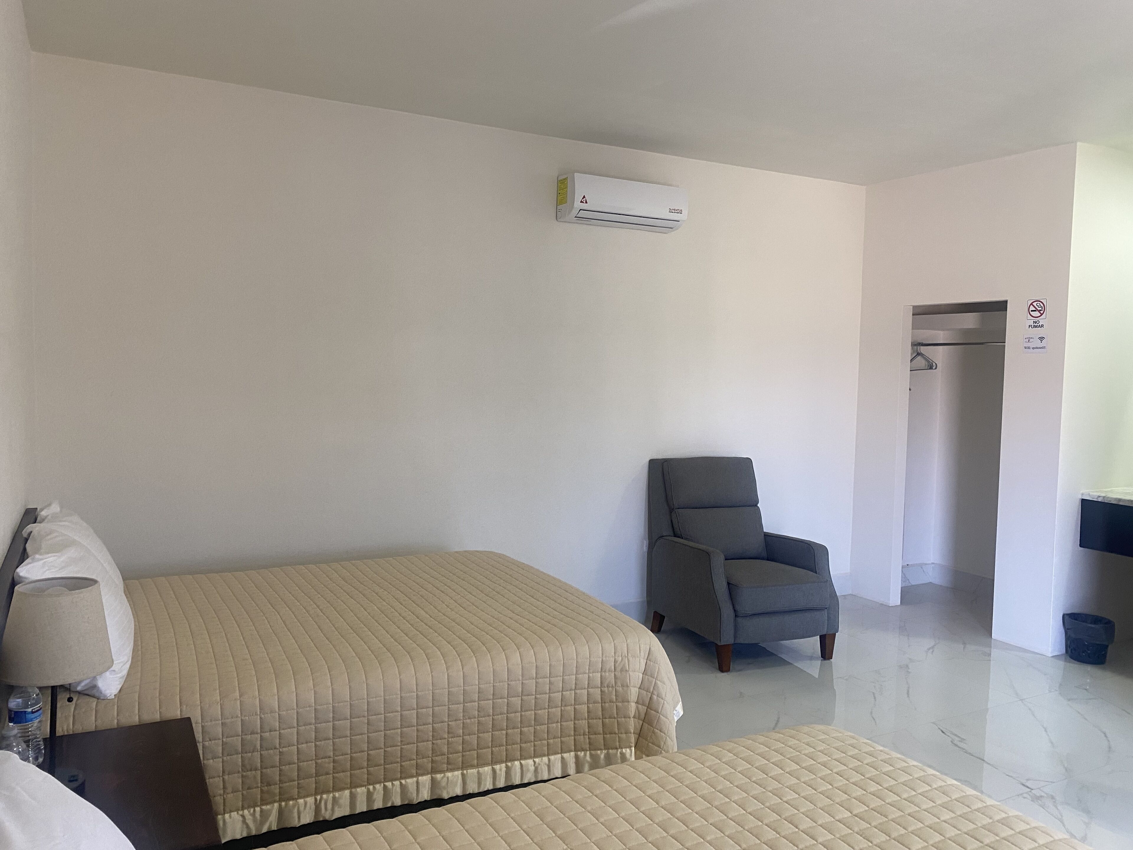 Hotel & Rv Park Rosa Evelyn