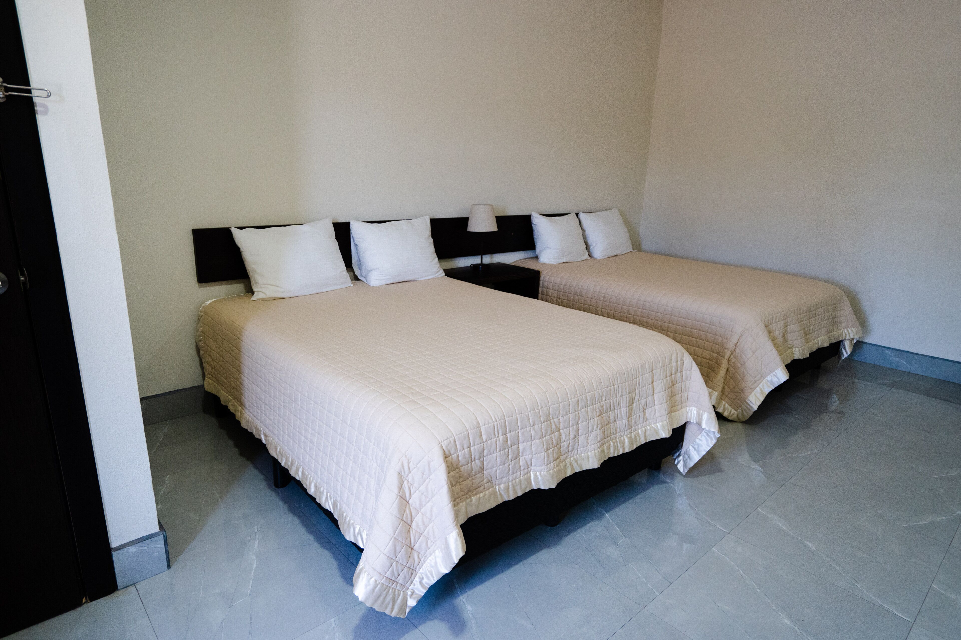 Hotel & Rv Park Rosa Evelyn