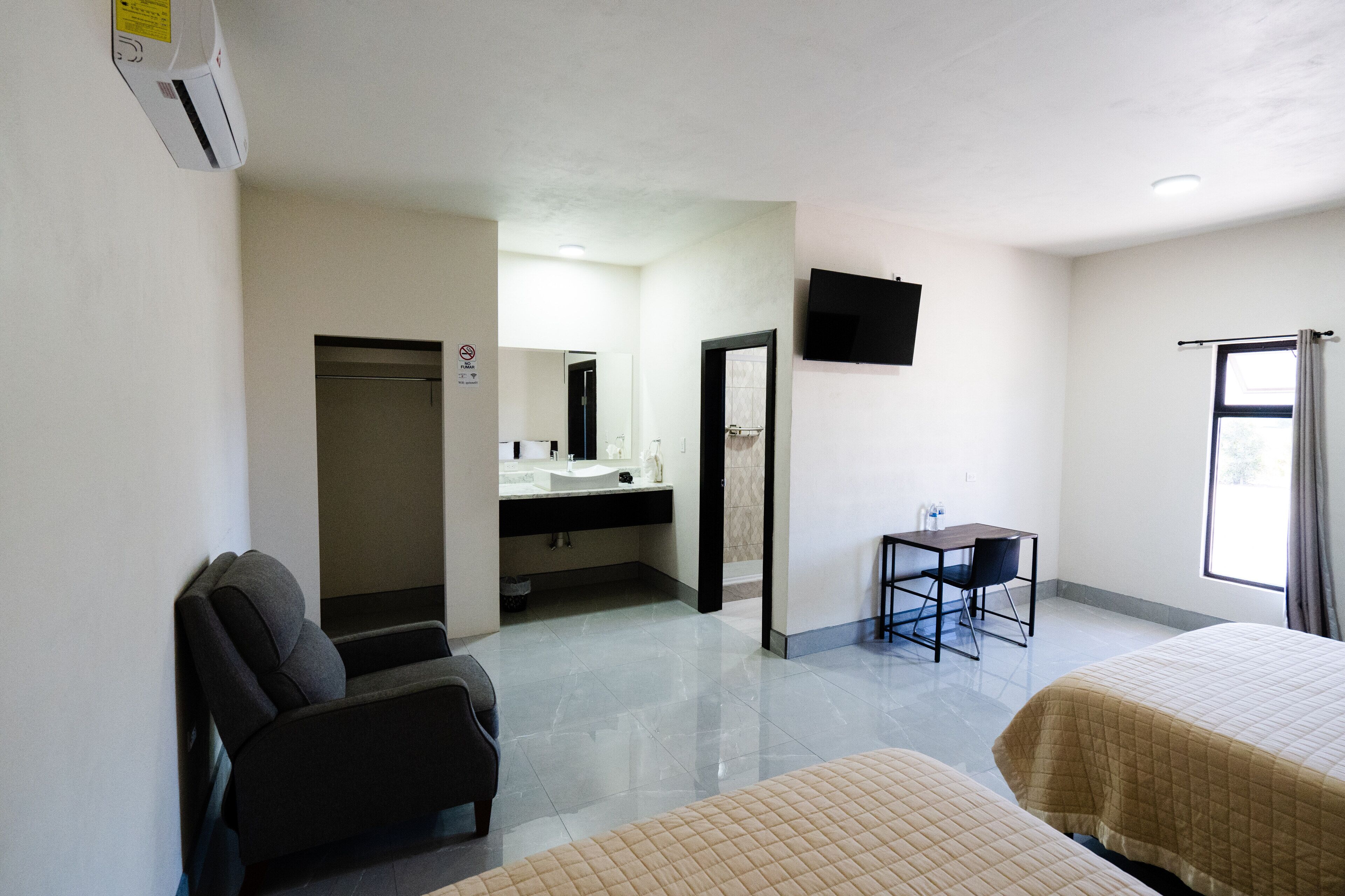 Hotel & Rv Park Rosa Evelyn