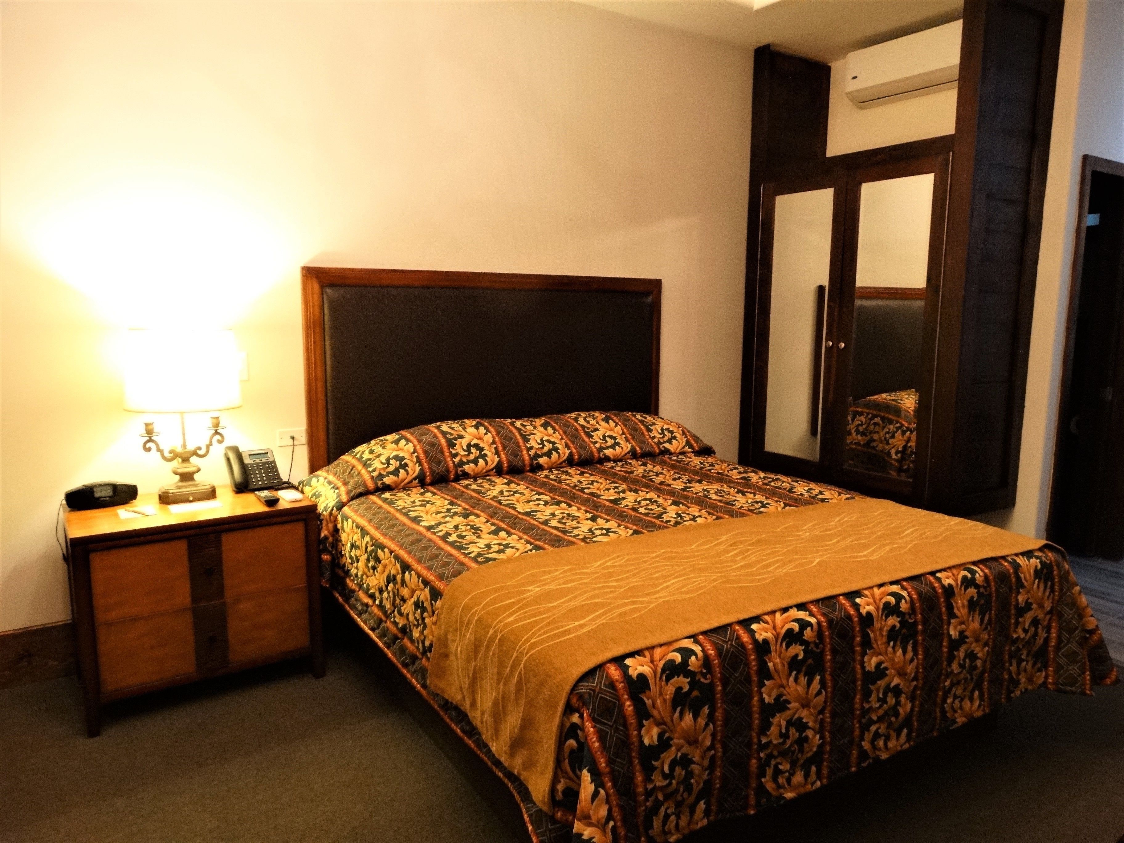 Hotel Hacienda Santana