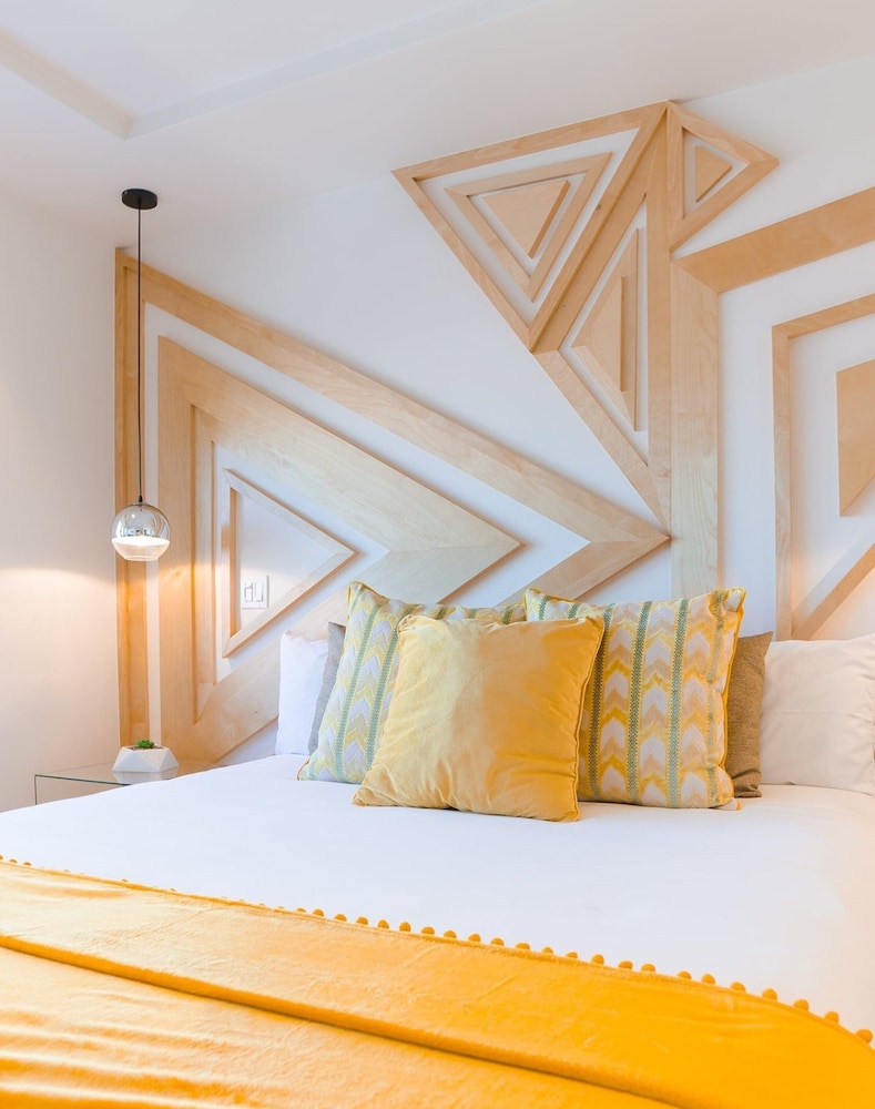 Alou Hotel Boutique