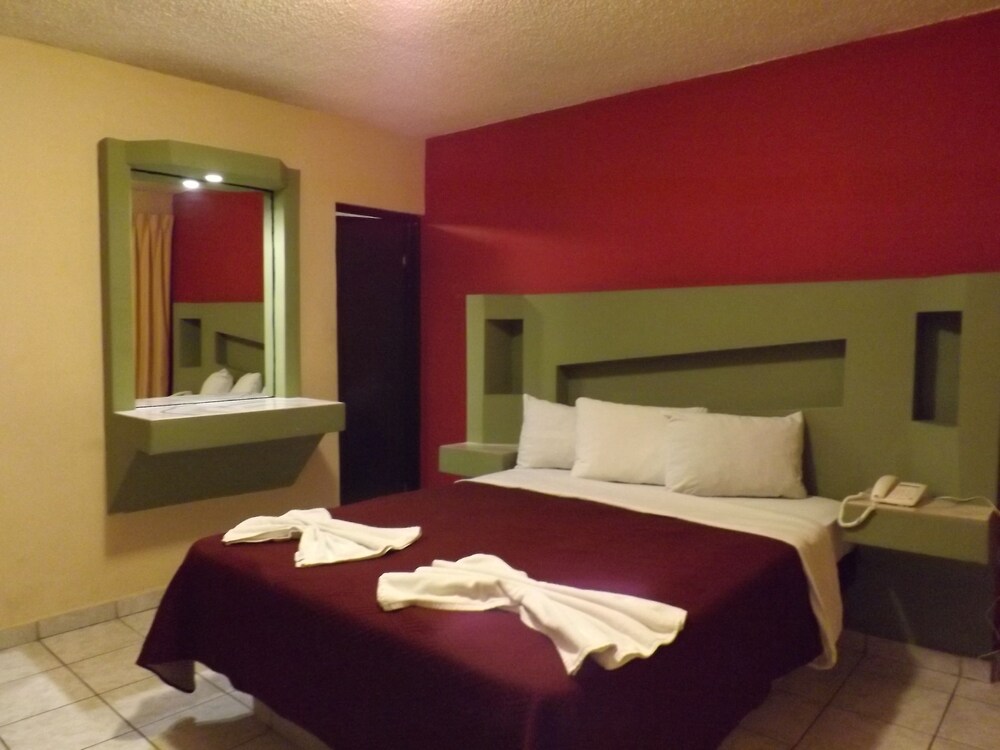 Hotel Los Altos