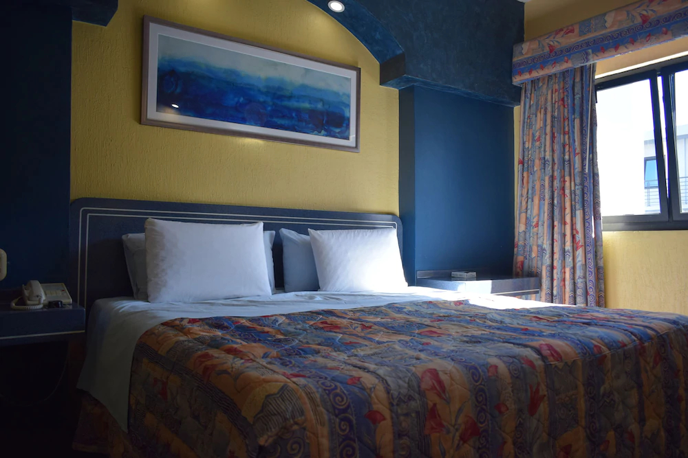 Hotel Pacific