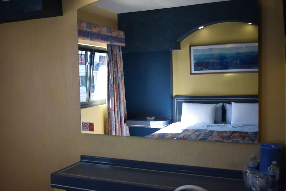 Hotel Pacific