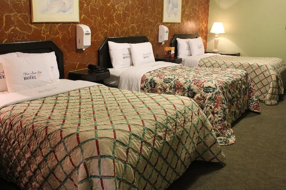 Hotel San Juan Inn