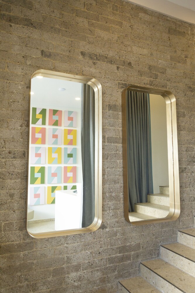 Nook Hotel