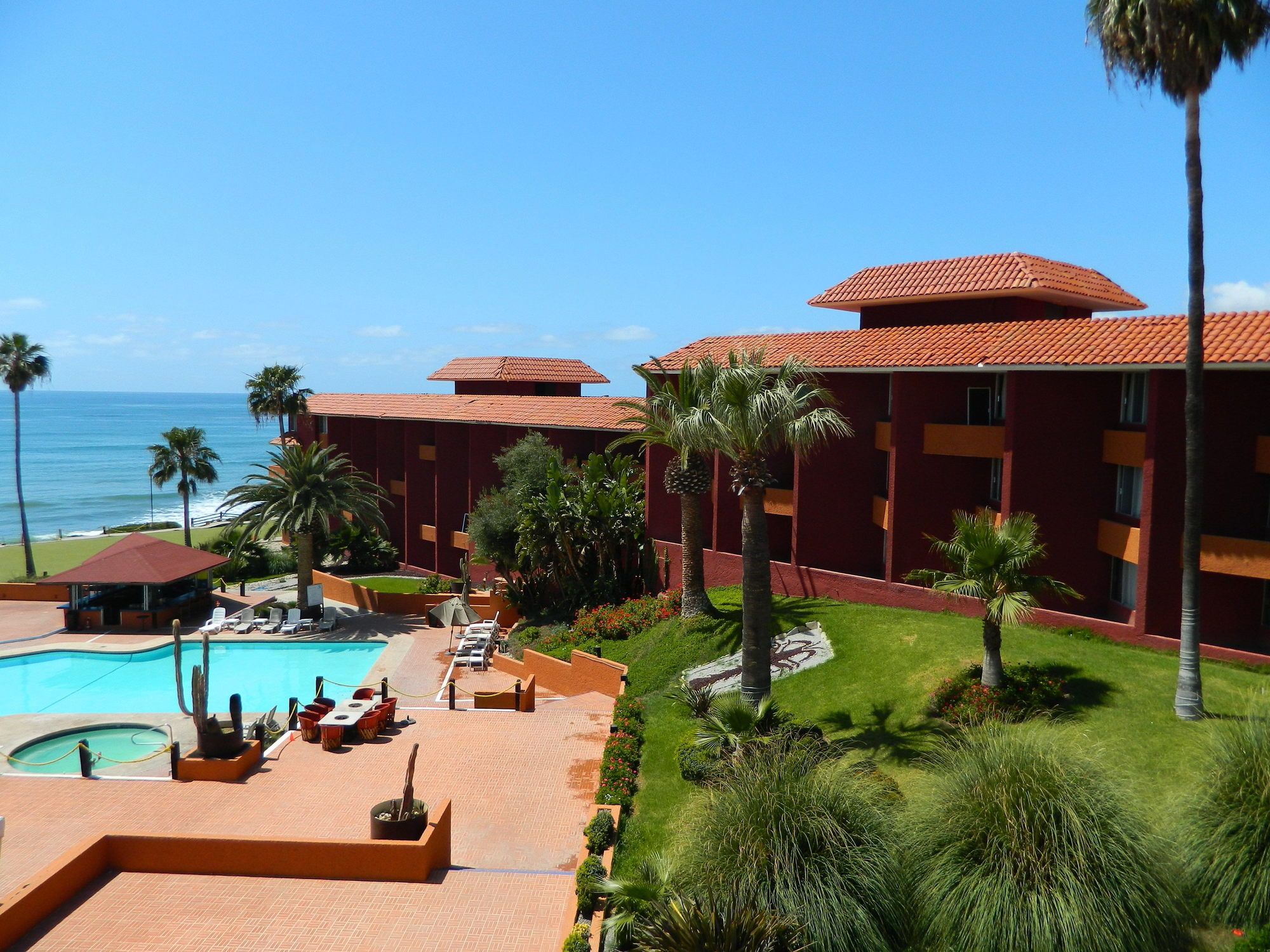 Puerto Nuevo Baja Hotel & Villas