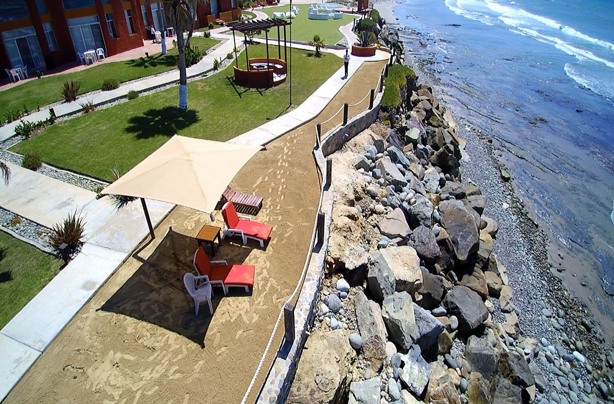Puerto Nuevo Baja Hotel & Villas