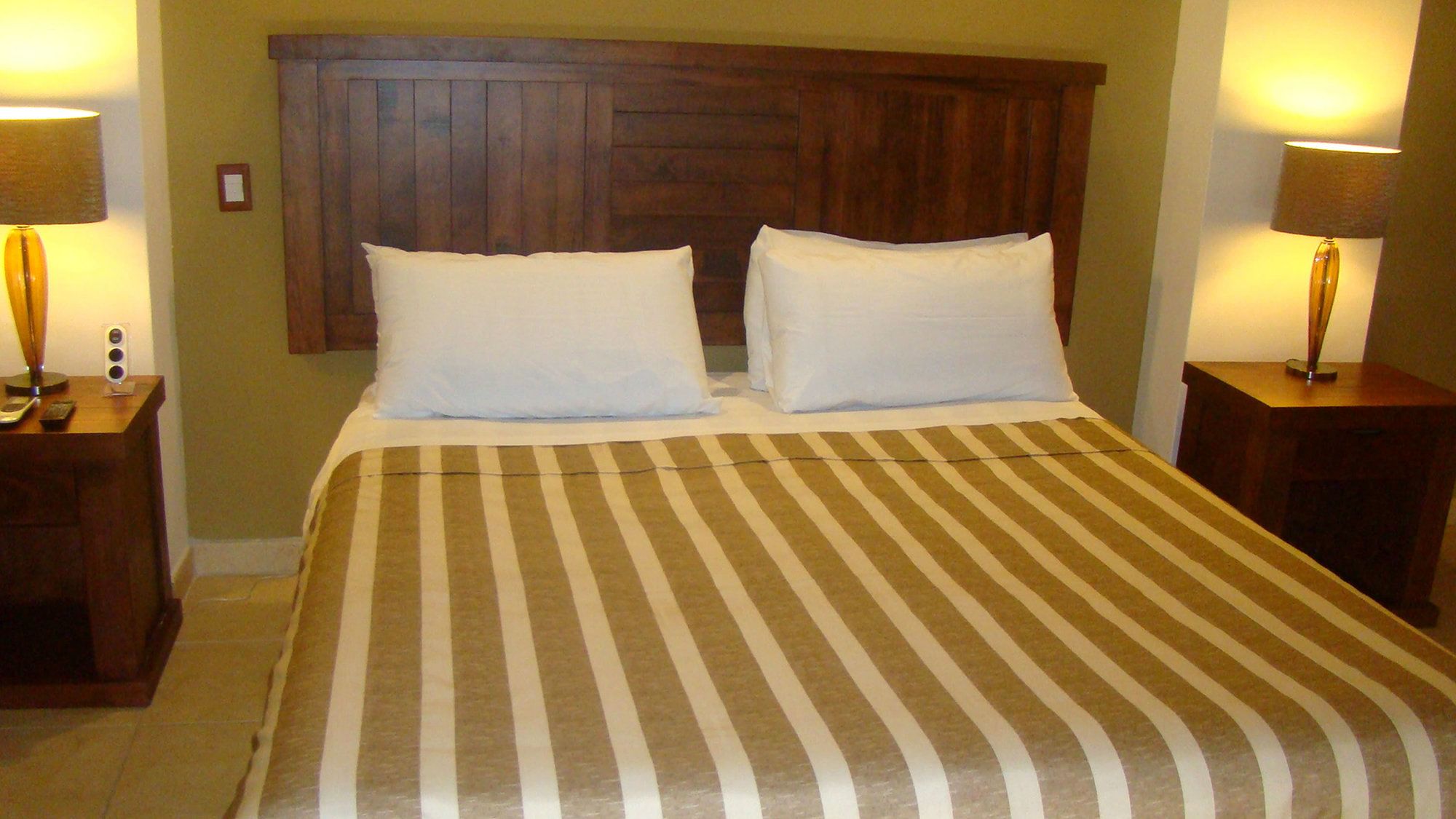 Puerto Nuevo Baja Hotel & Villas