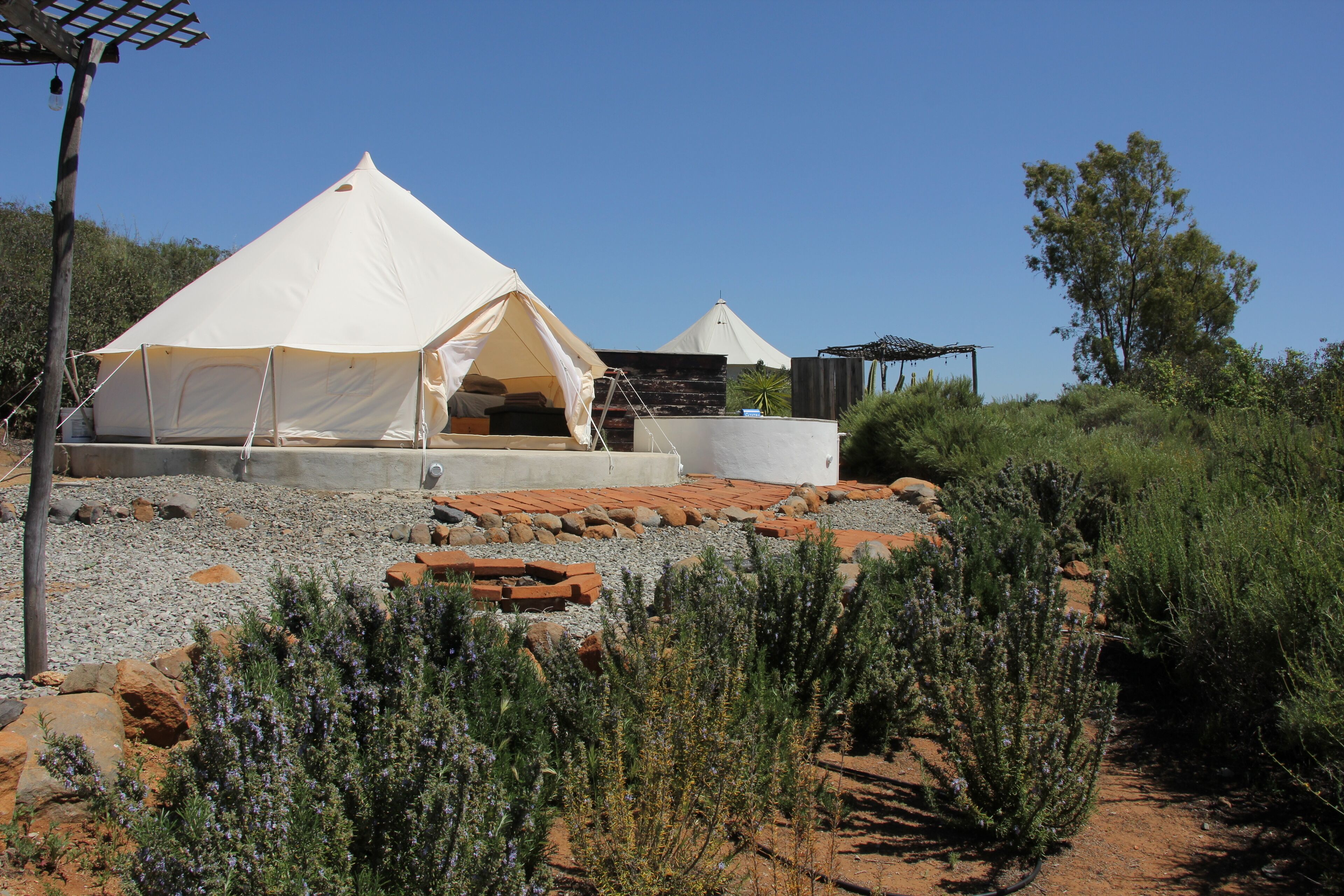 Ally Glamping