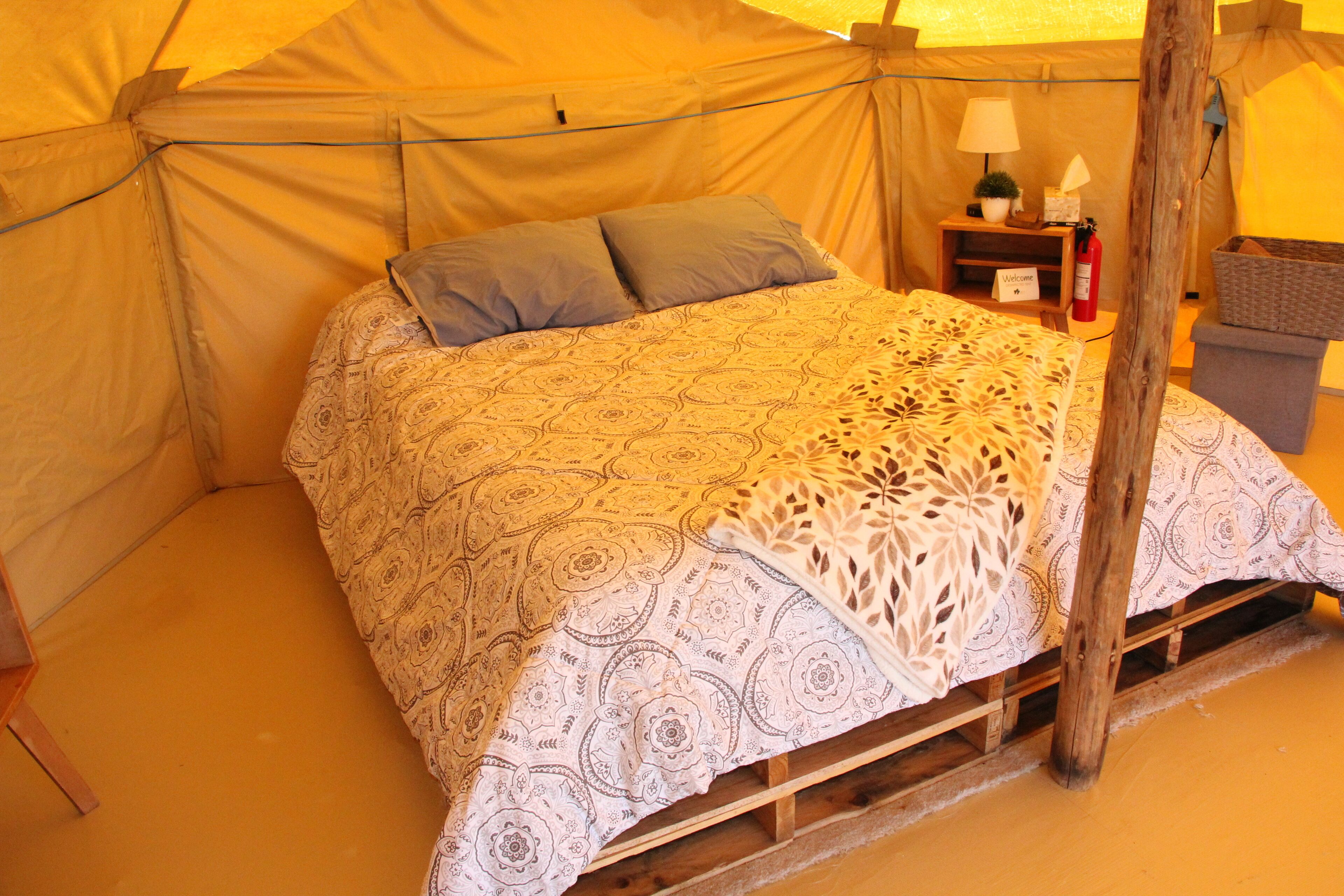 Ally Glamping