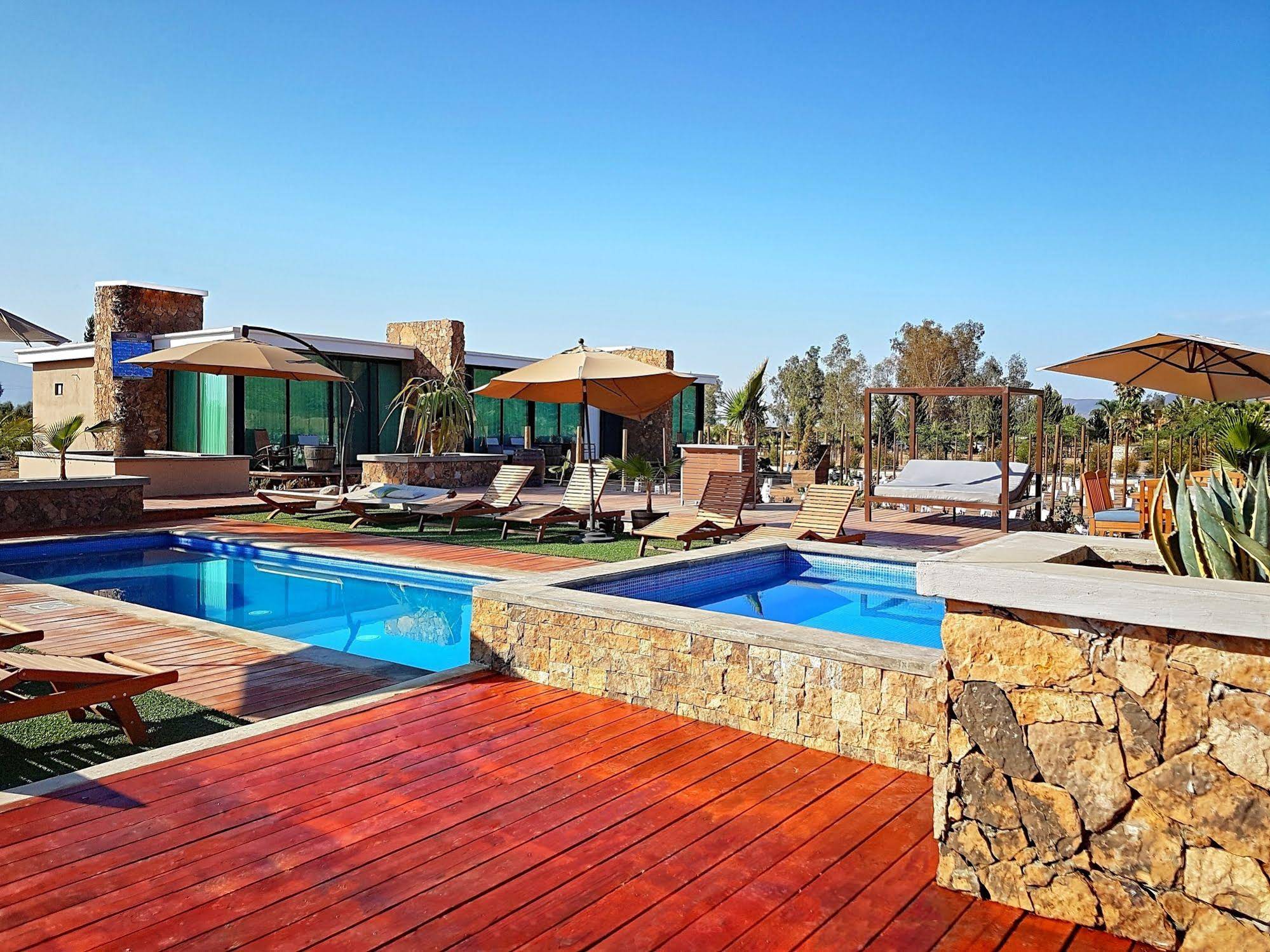 Hotel Entre Viñedos