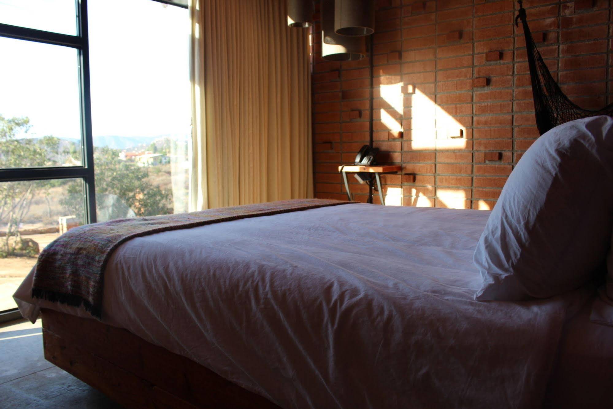 Maglen Tesela Hotel