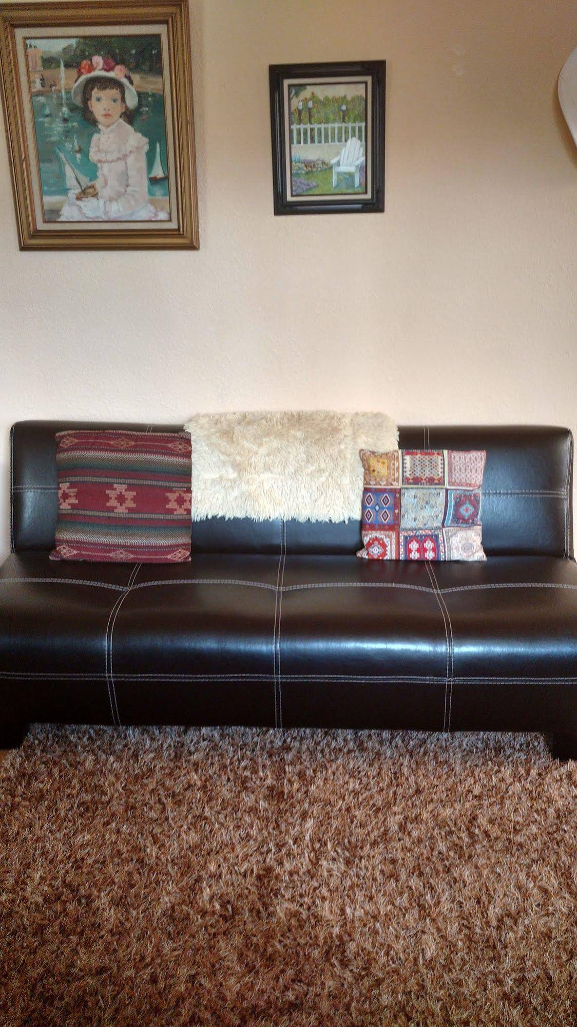 VinoPhiliac Bed & Breakfast
