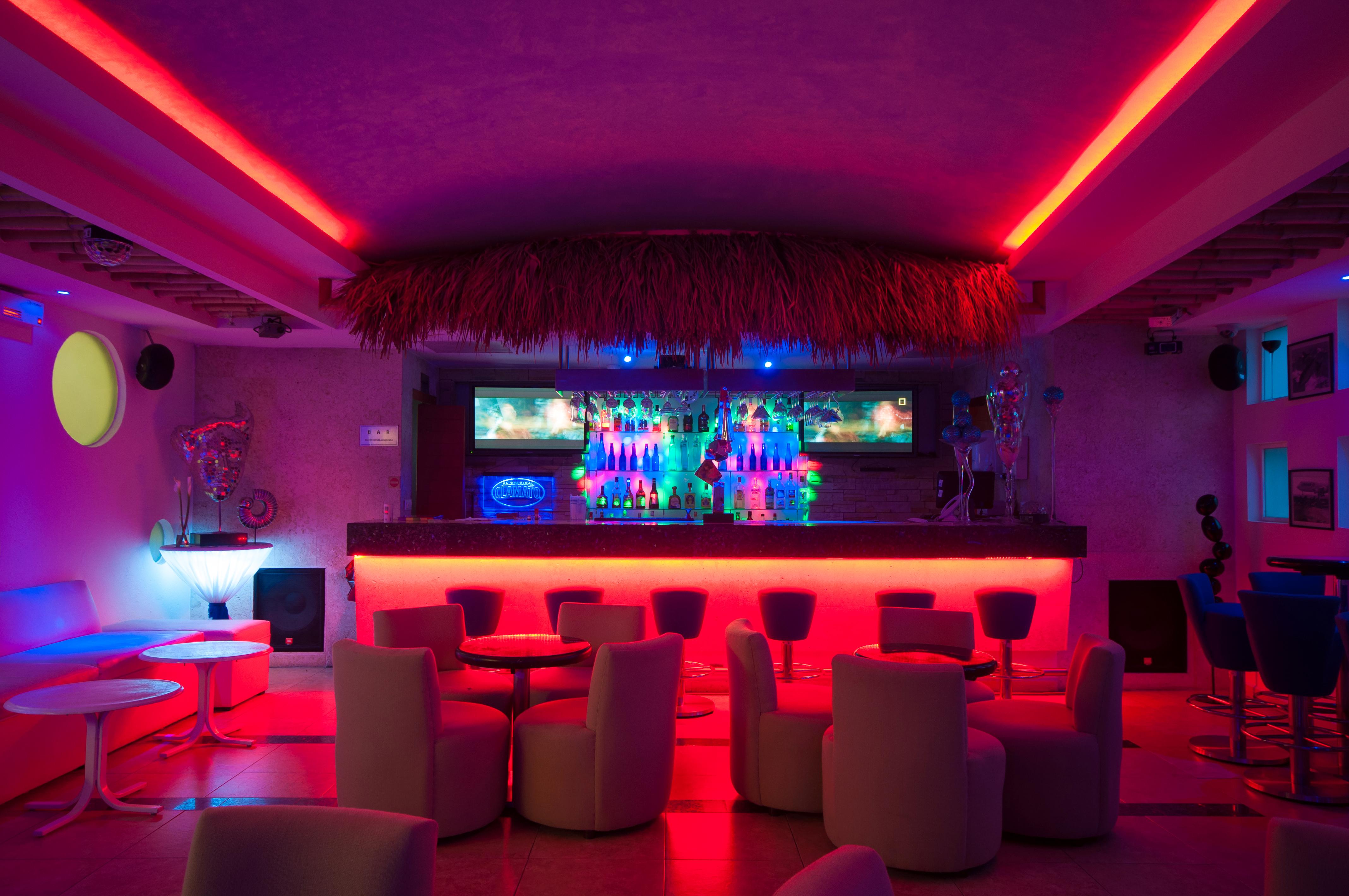 Artisan Family Hotels and Resorts Collection Playa Esmeralda