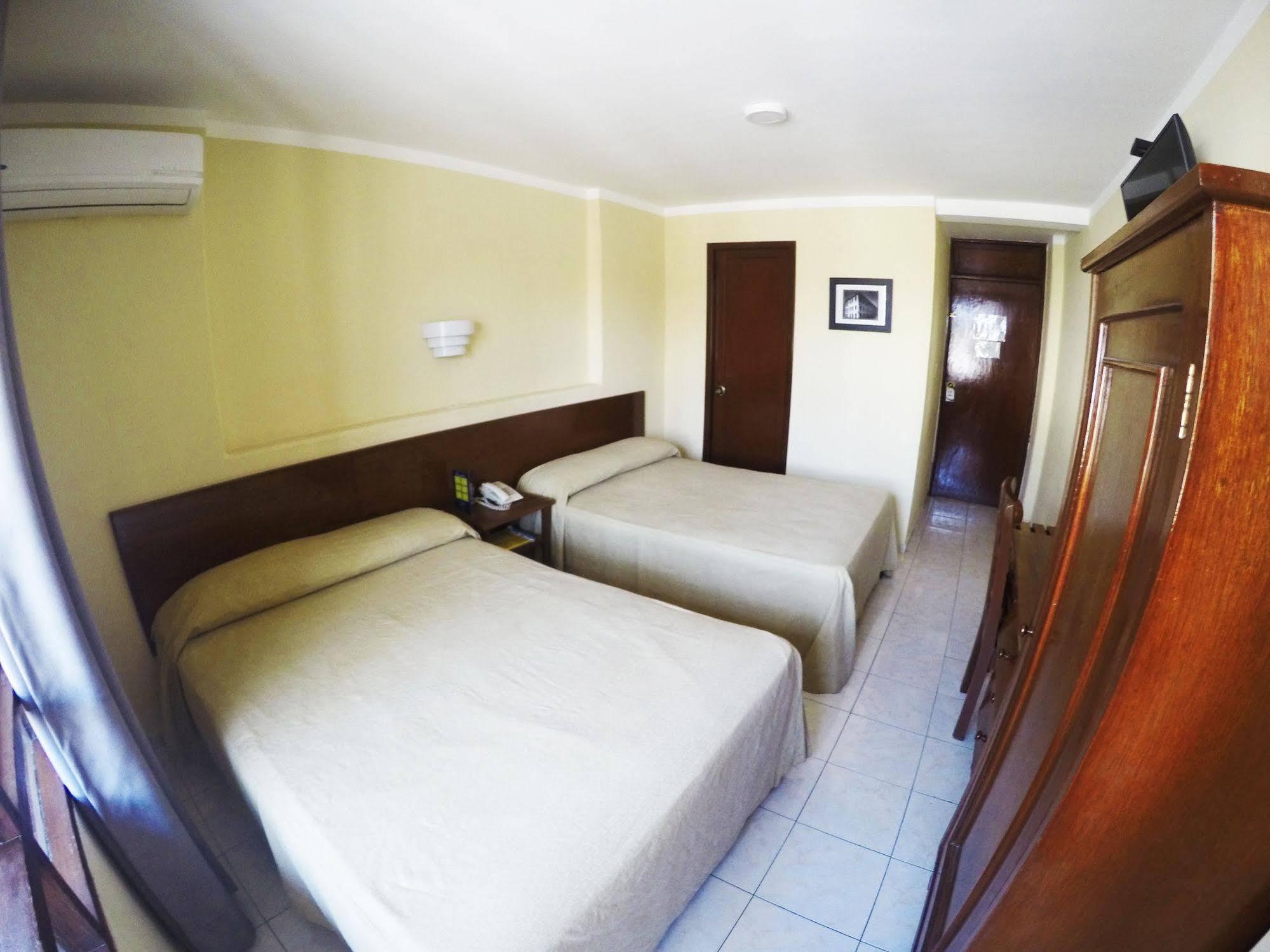Oriente & Suites Hotel