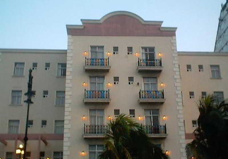 Hotel Ruíz Milán