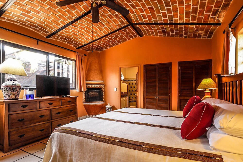 Casa Del Sol Inn