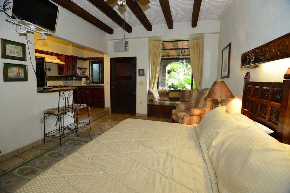 Casa Tres Leones