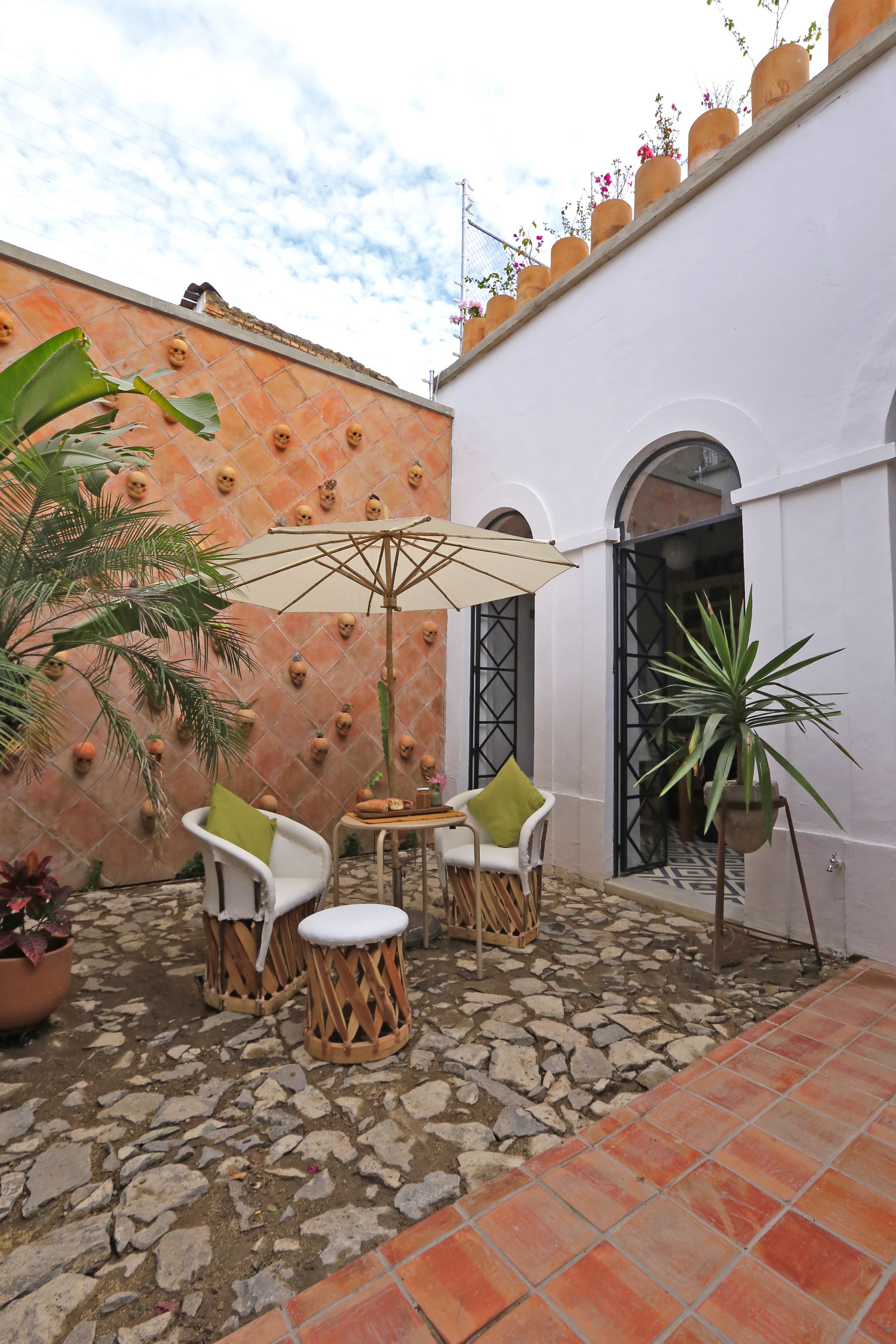 Casa Blanco by Barrio Mexico