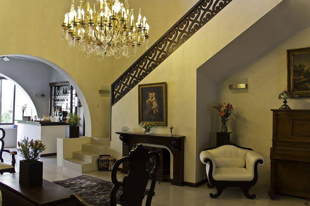 Casa Madonna Providence Hotel Boutique