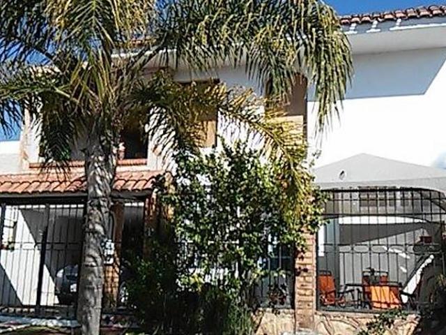 Casa Rosana