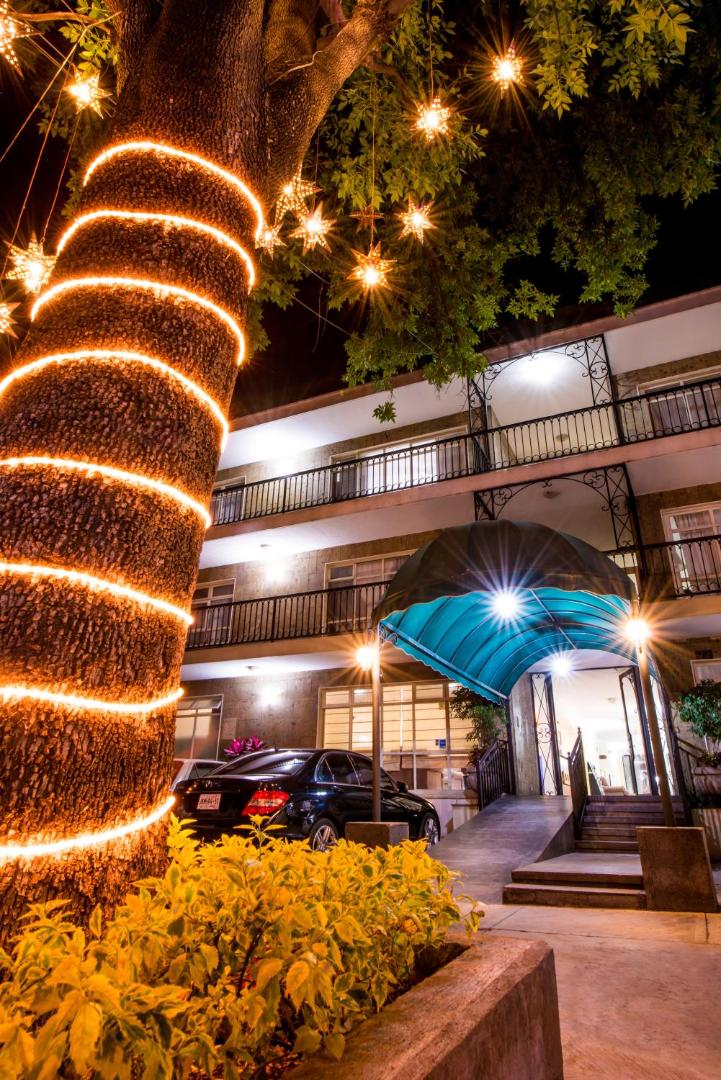 Del Marqués Hotel & Suites