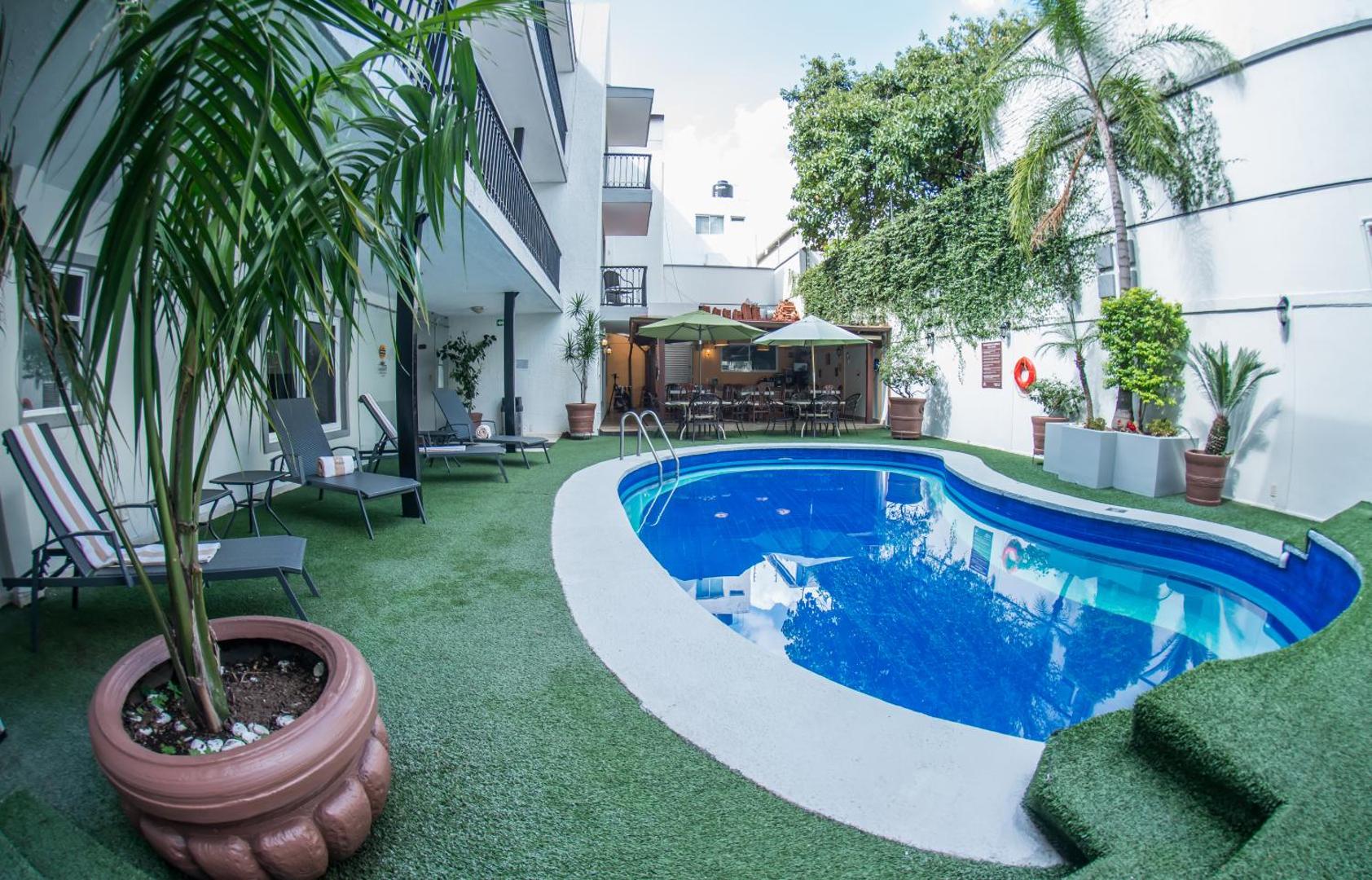 Del Marqués Hotel & Suites