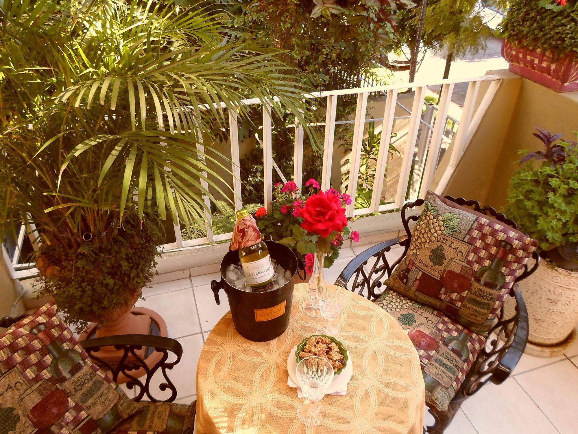 Dickinson Guest House