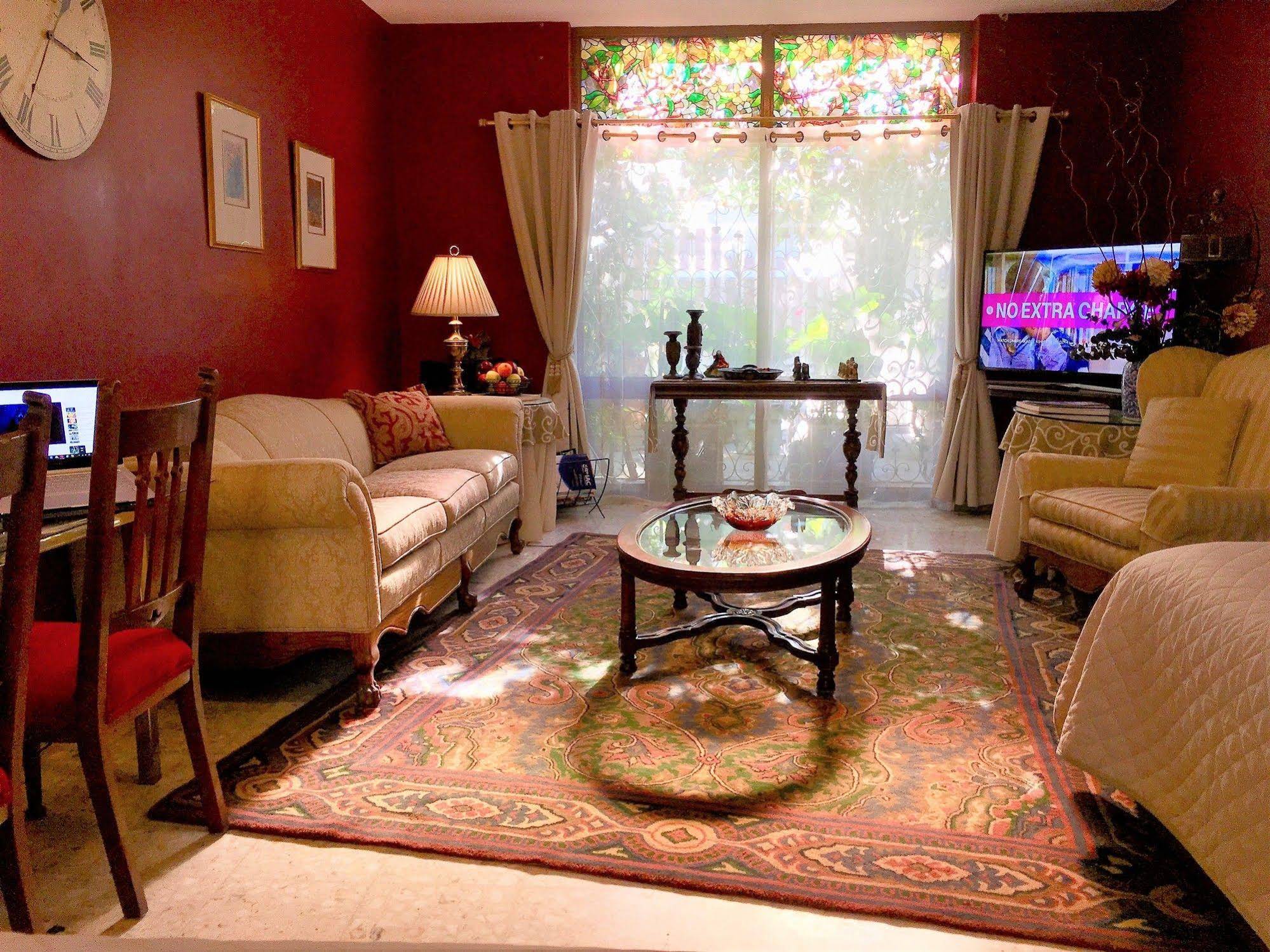 Dickinson Guest House